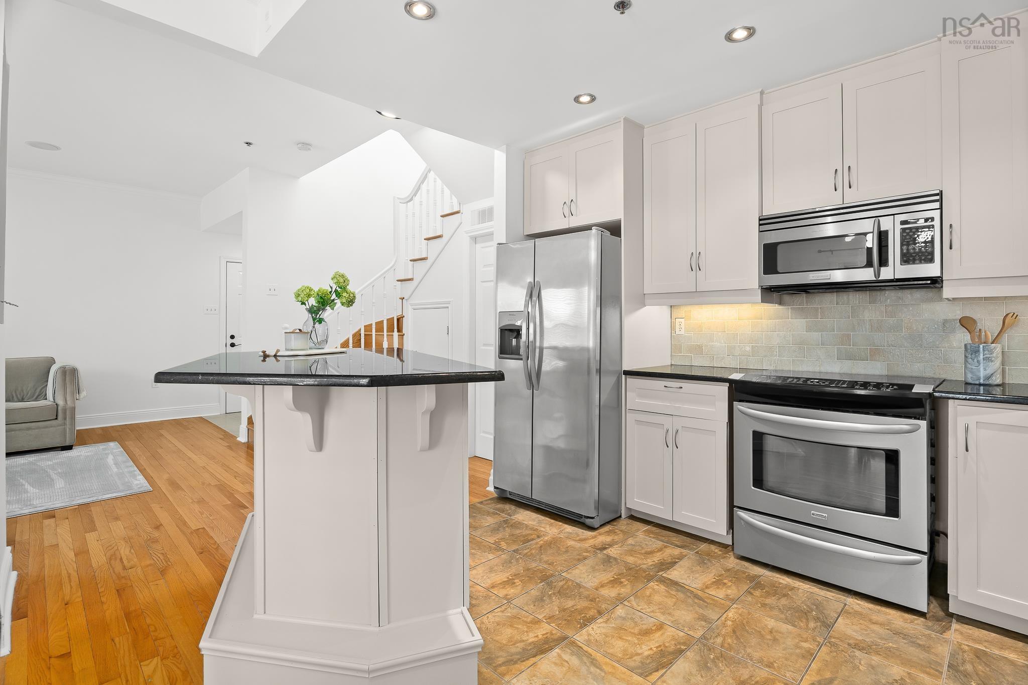 View image 10