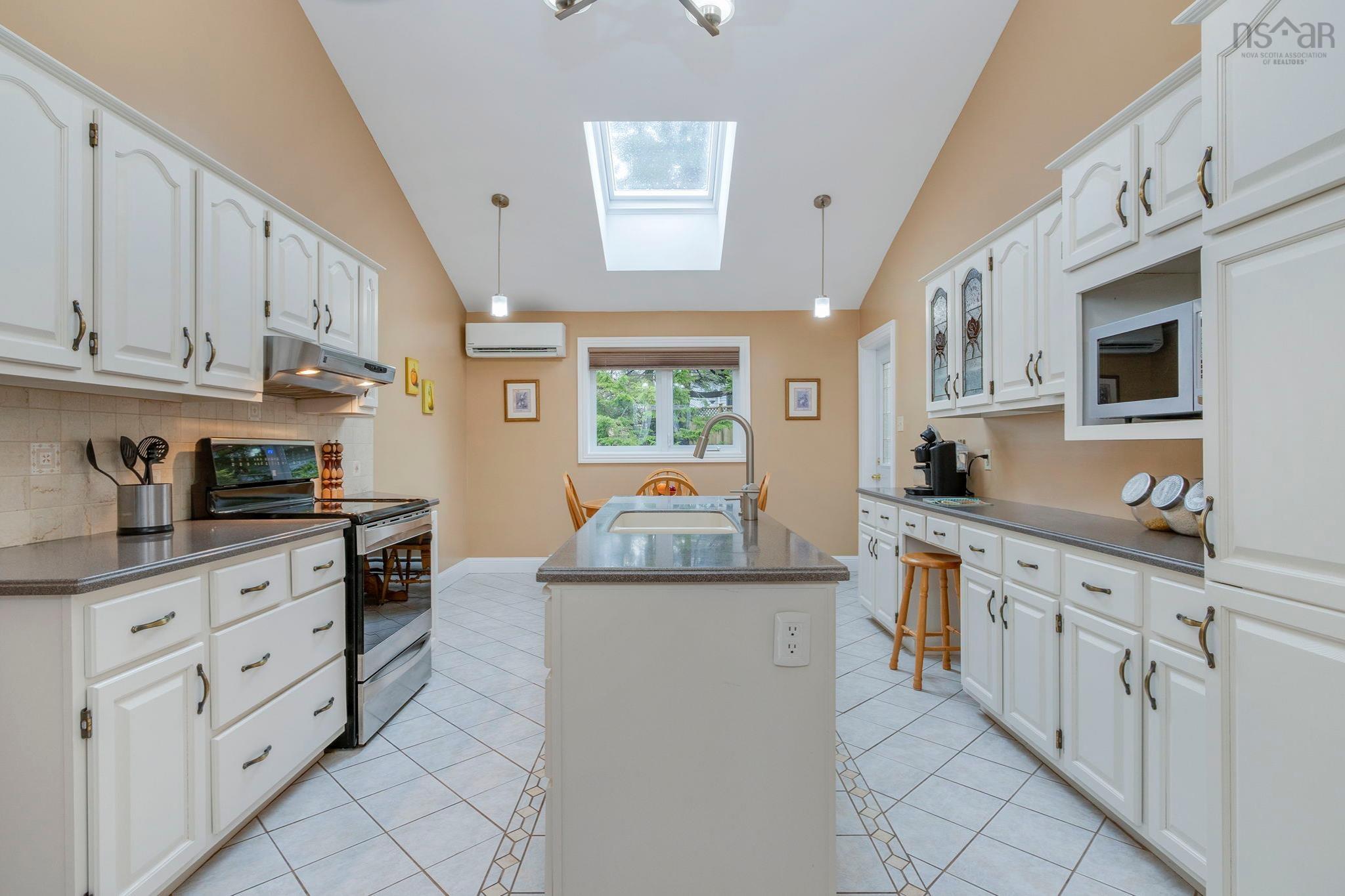 View image 12