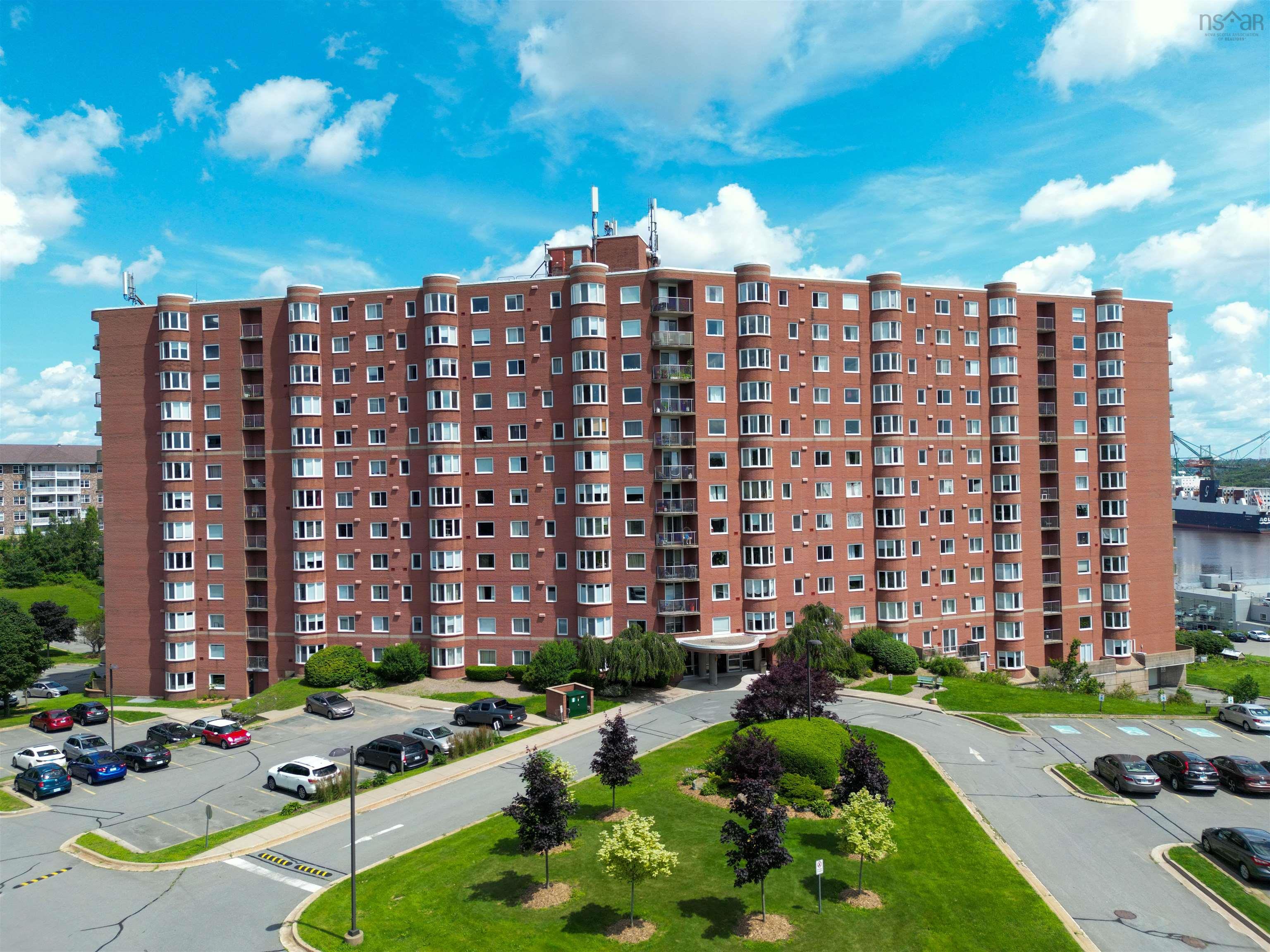 Thumbnail image for 1014 45 Vimy Avenue MLS<sup>®</sup> 202610894