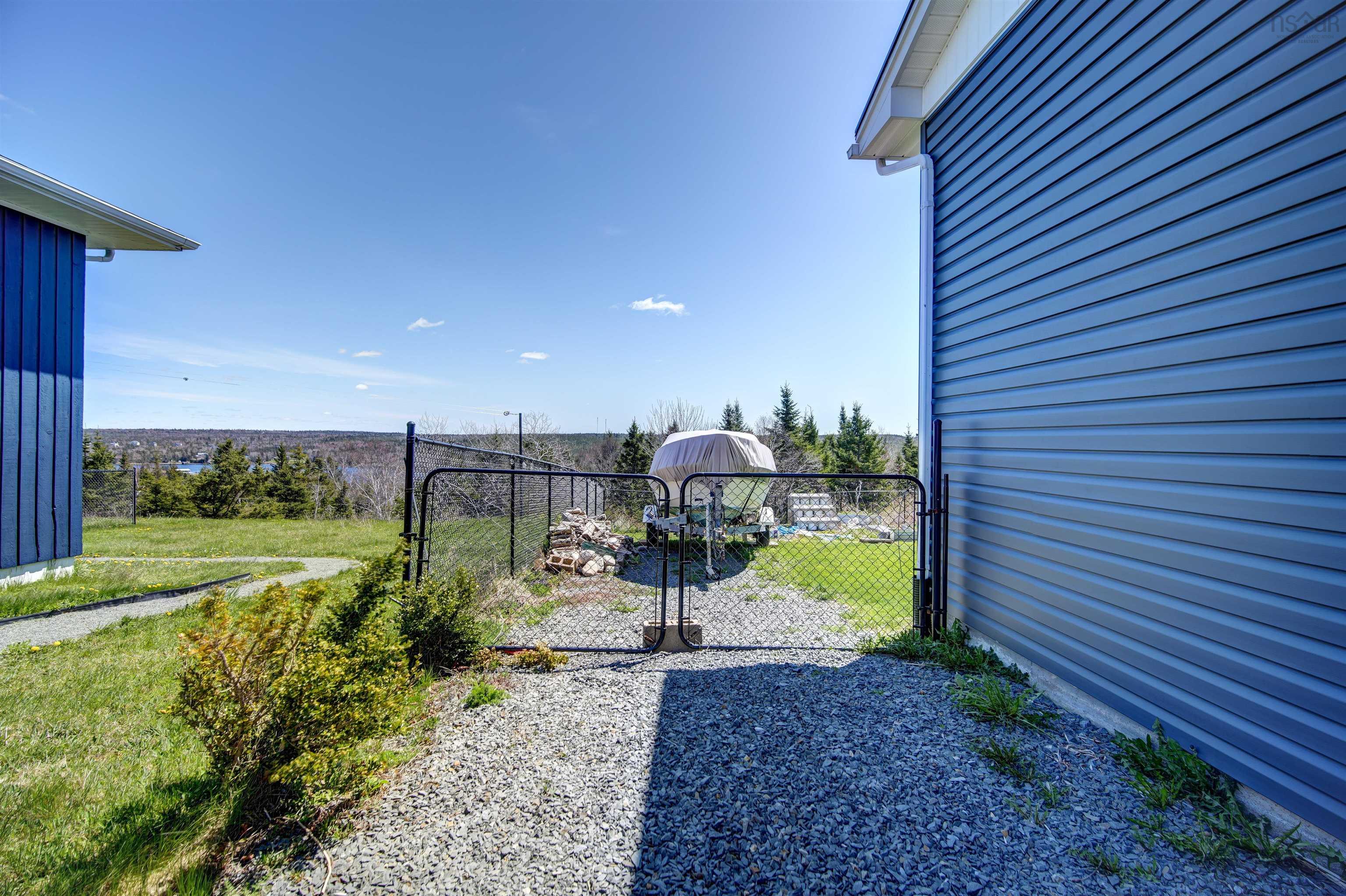 View image 11