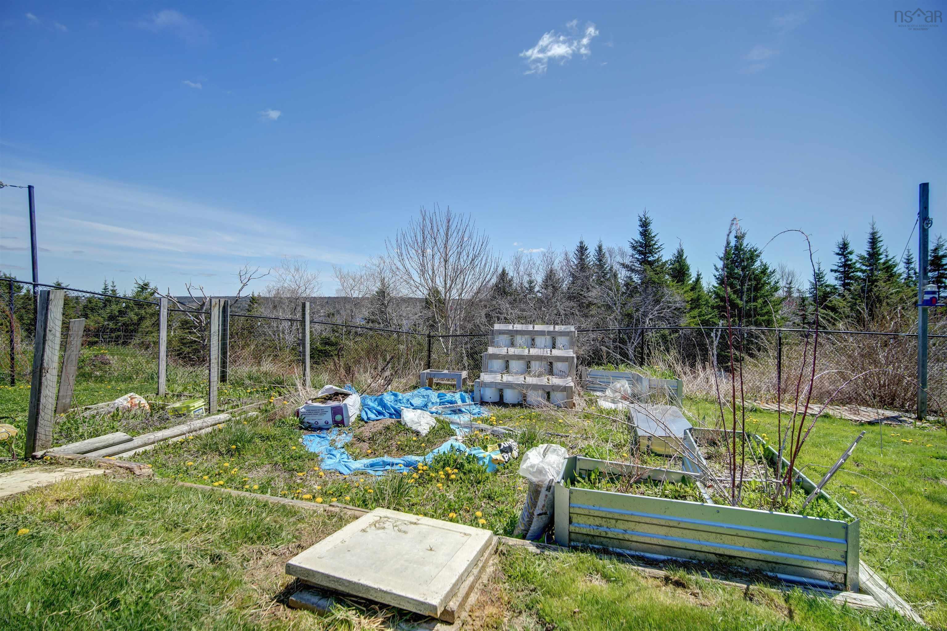 View image 16