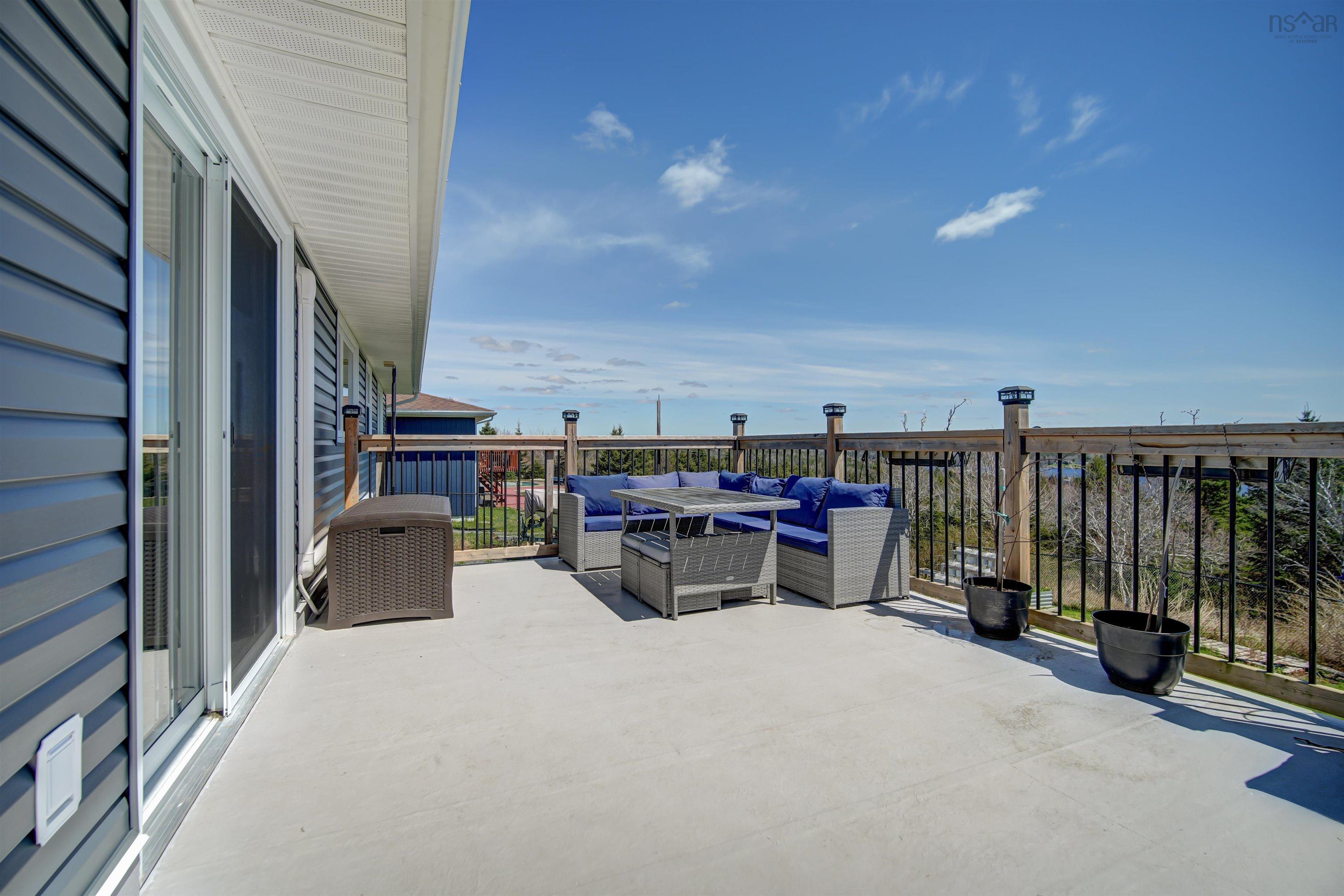 View image 18