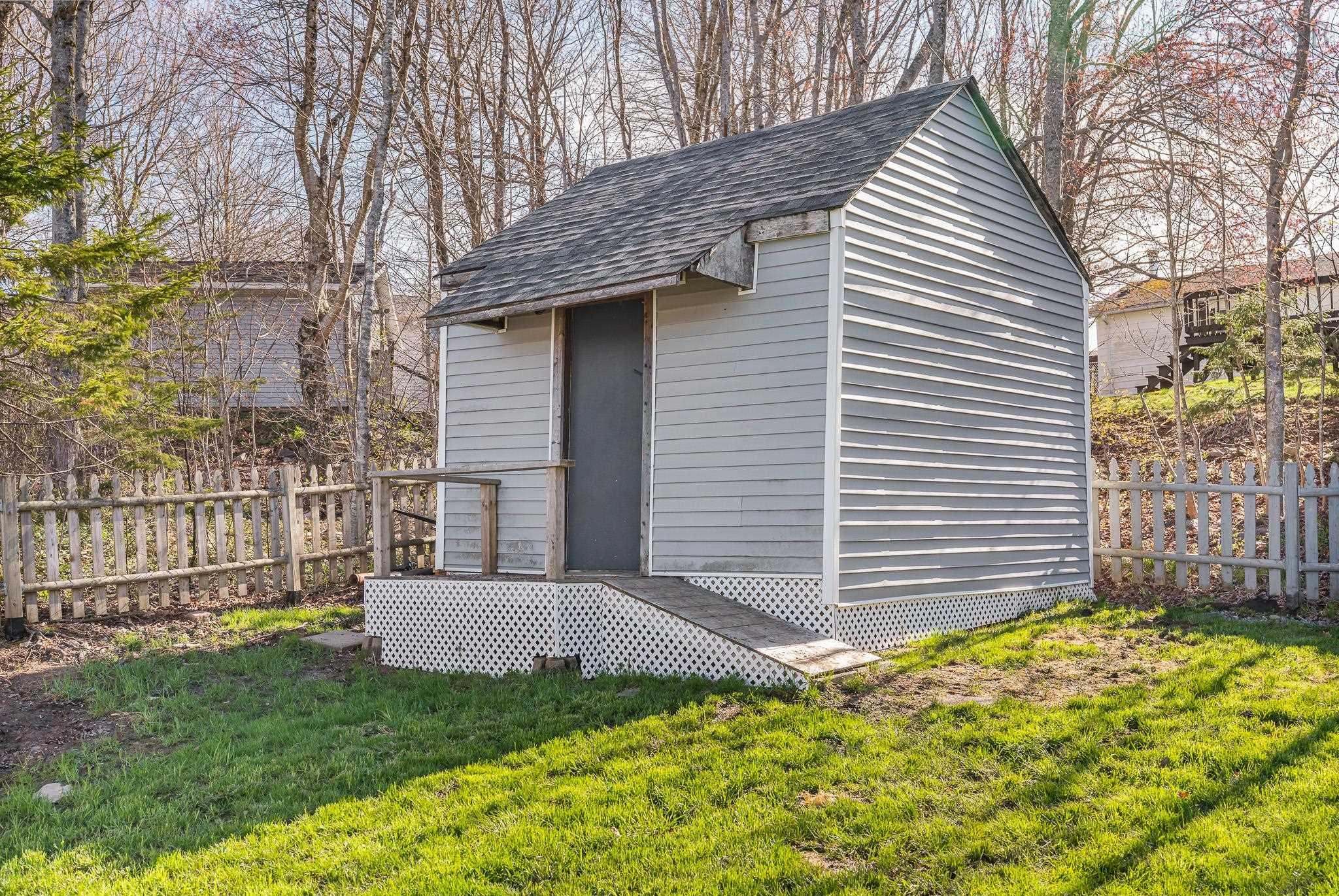 View image 11