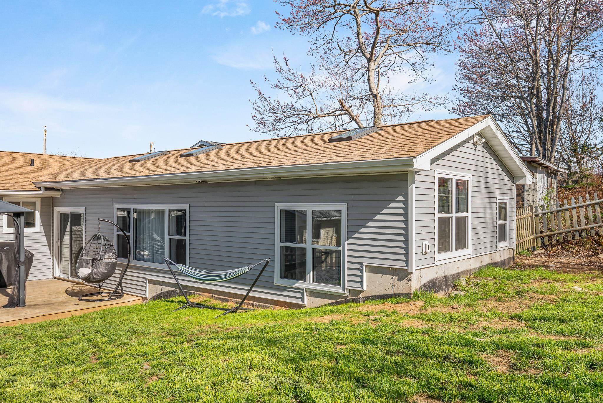 View image 12