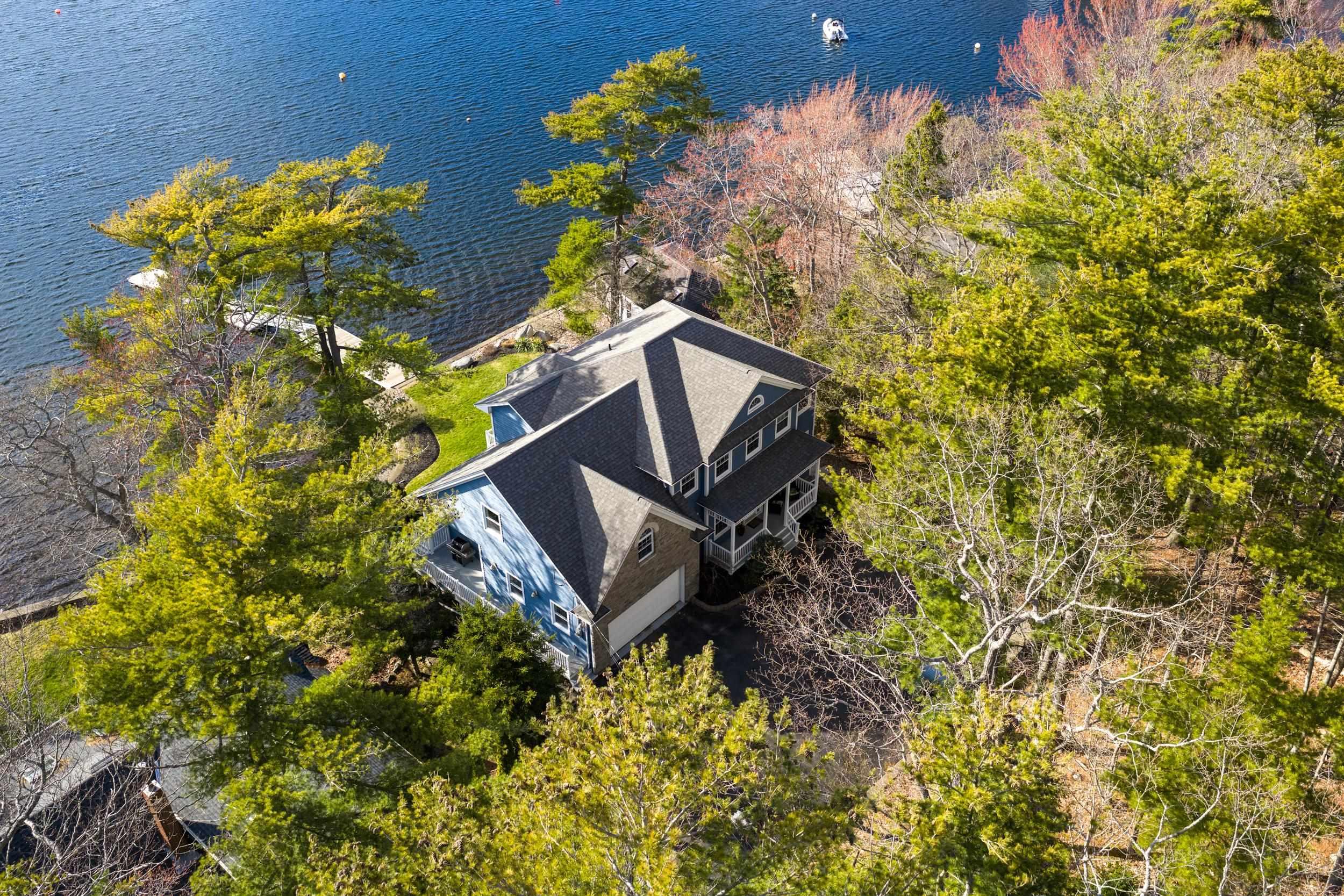 Thumbnail image for 981 Shore Drive MLS<sup>®</sup> 202610945