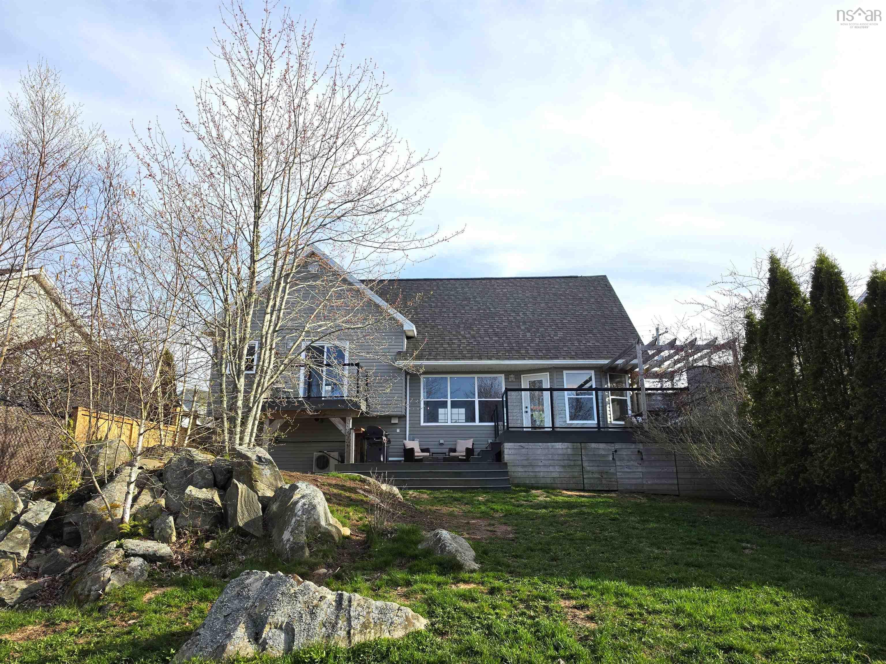 View image 32
