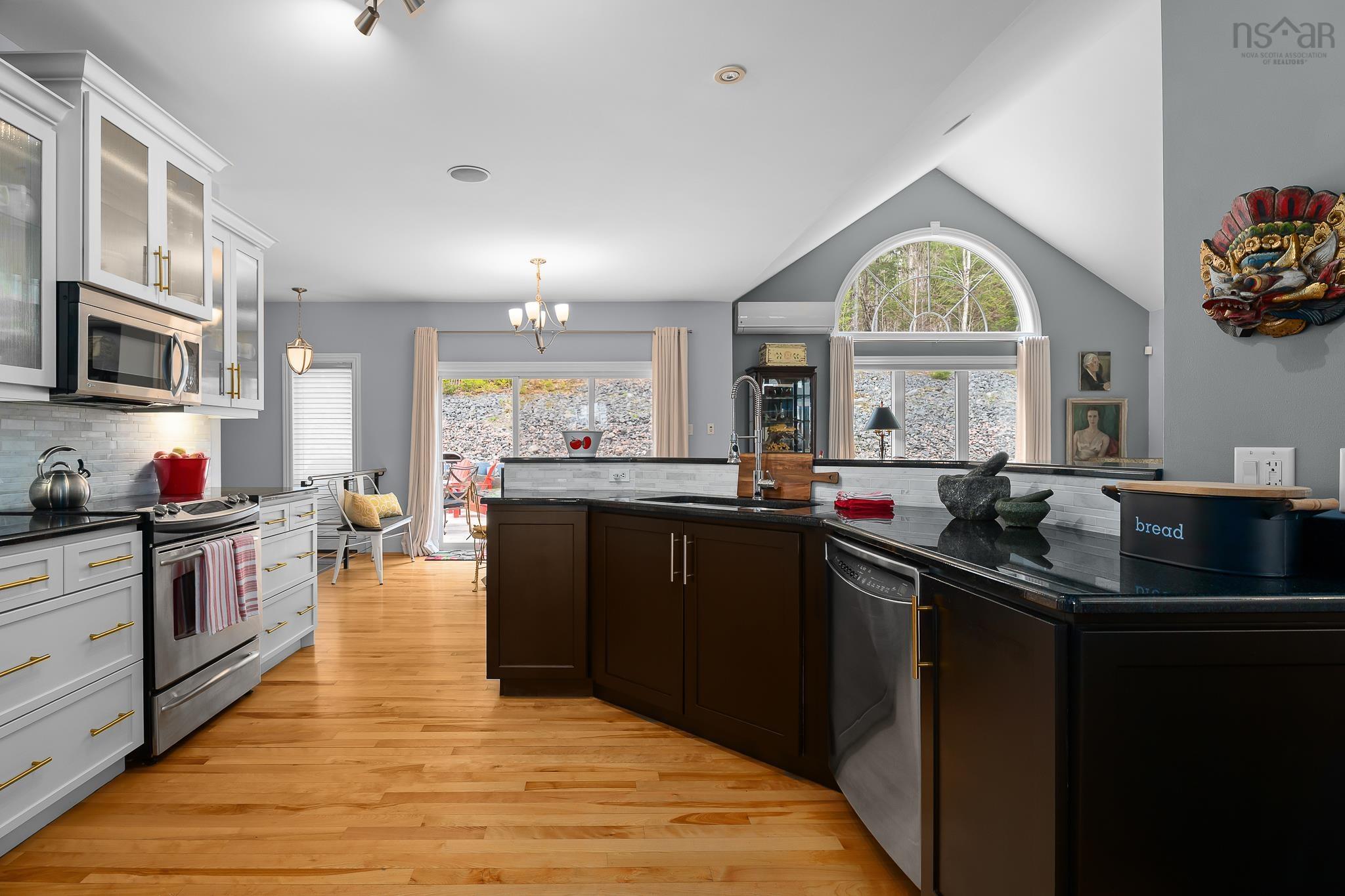 View image 10