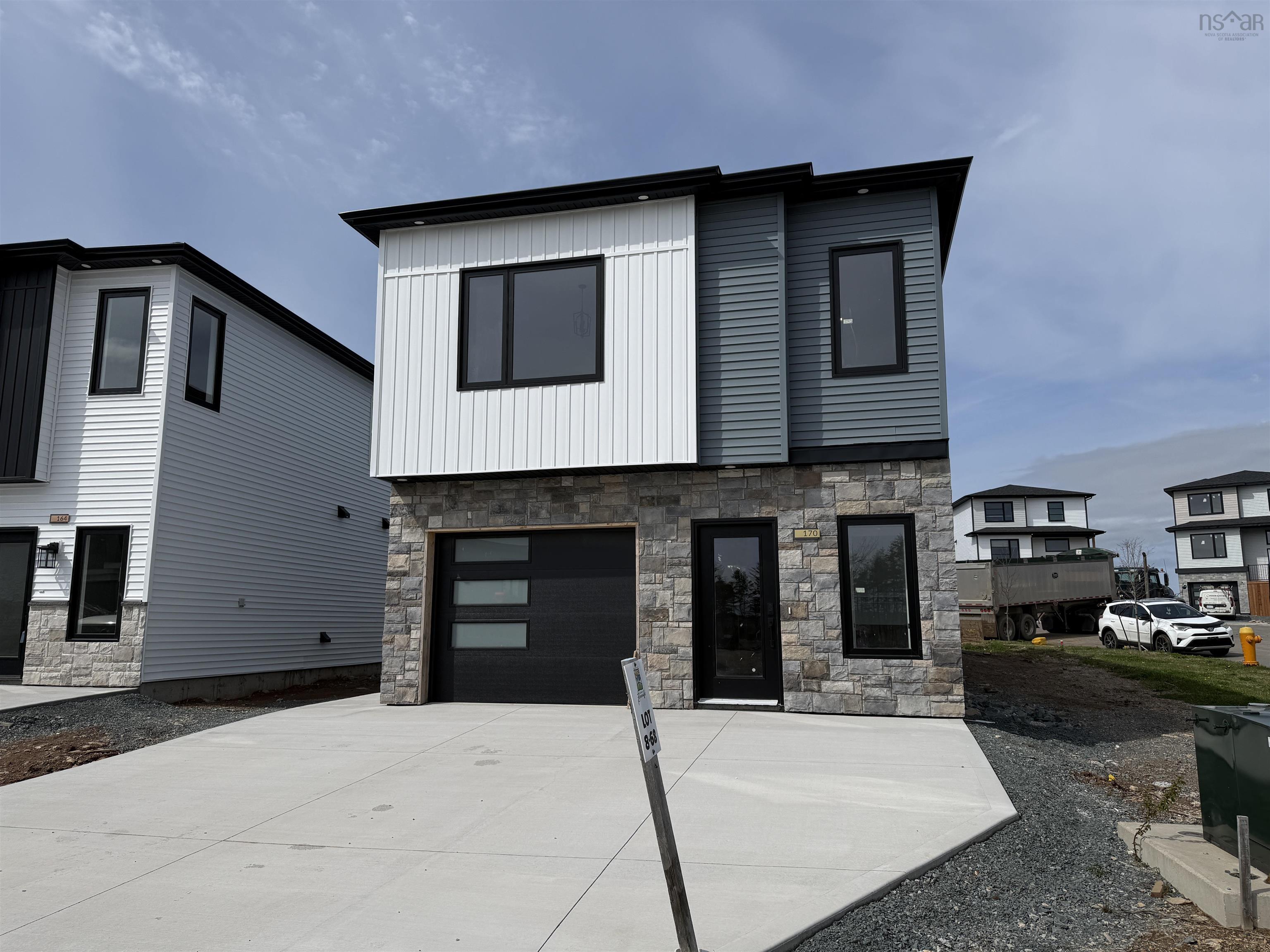 Thumbnail image for 170 Provence Way MLS<sup>®</sup> 202611037