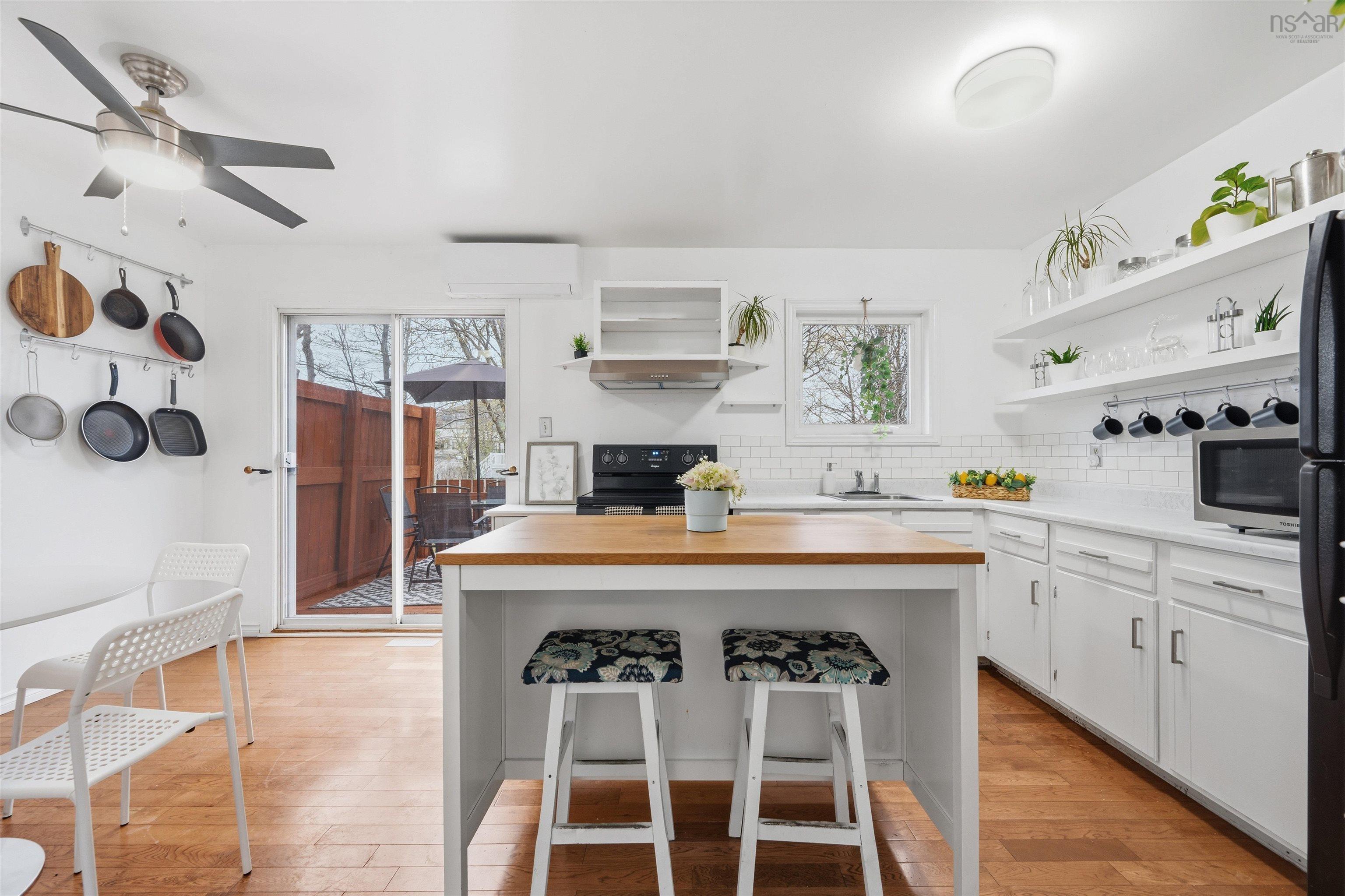 View image 10