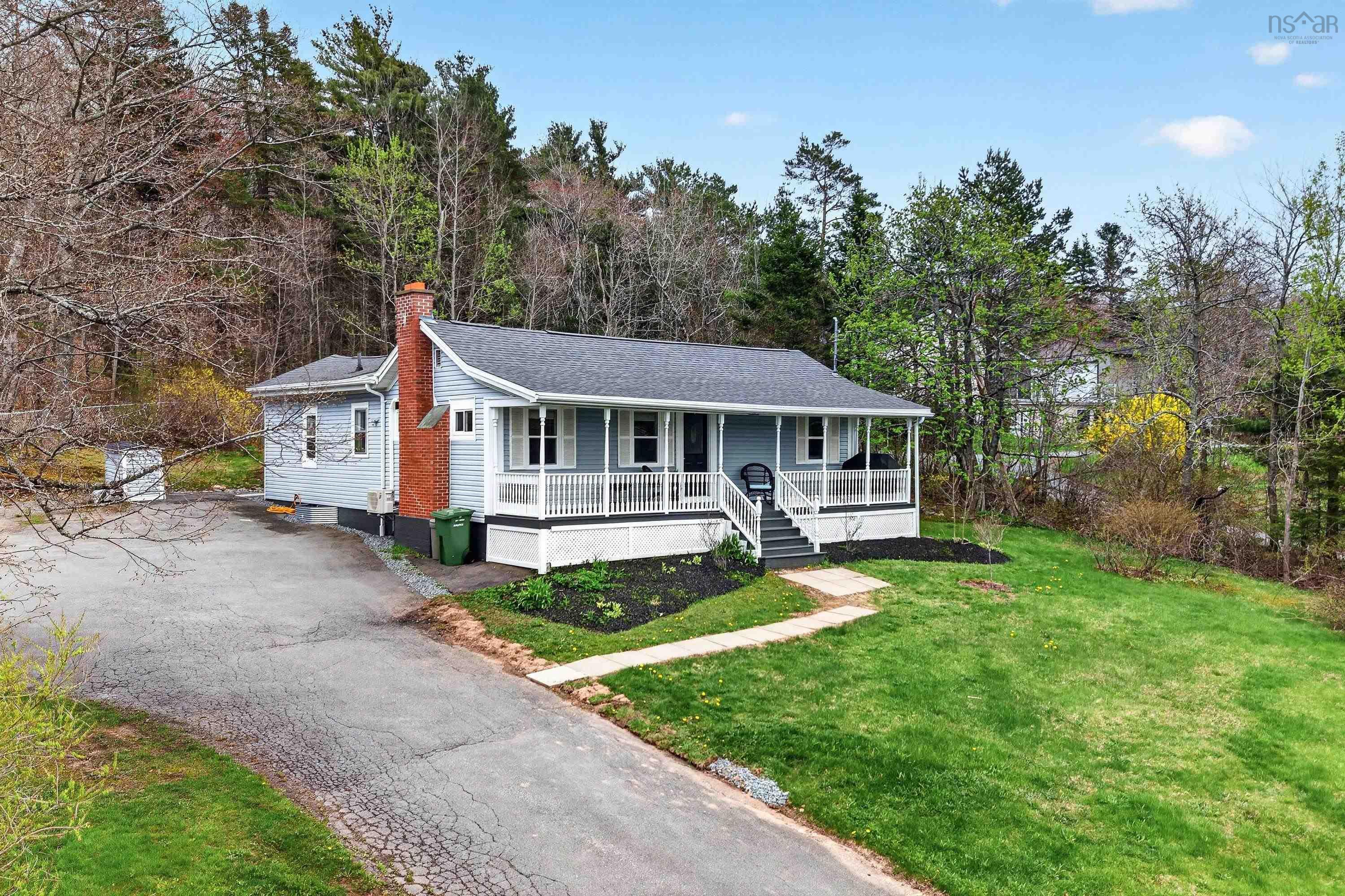 Thumbnail image for 613 Beaver Bank Road MLS<sup>®</sup> 202611059