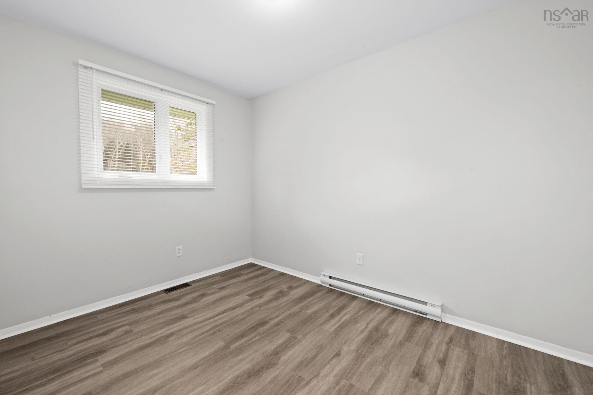 View image 18