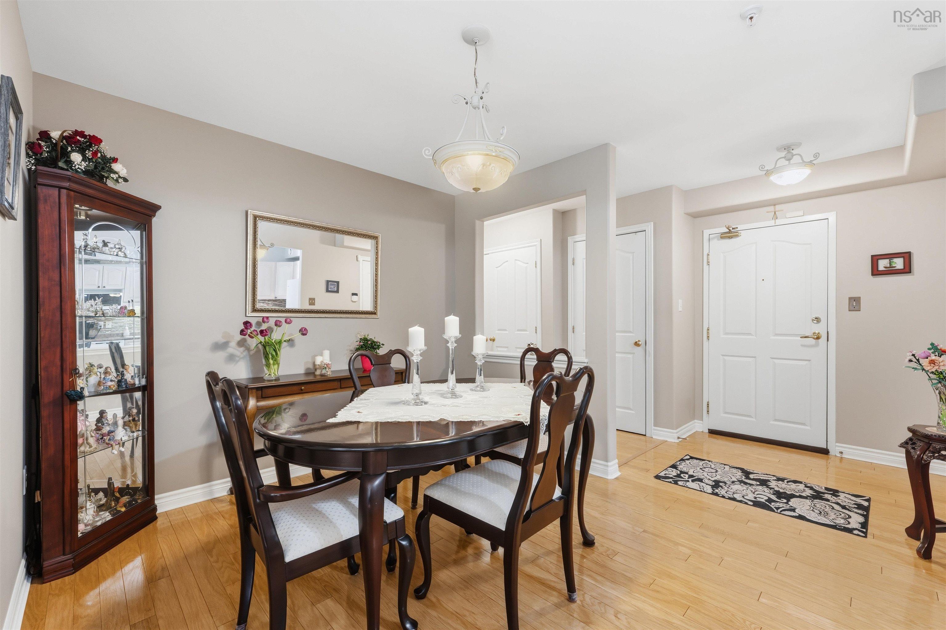 View image 11
