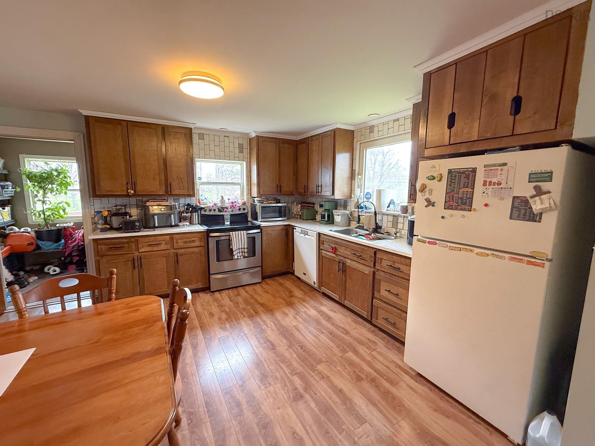View image 6