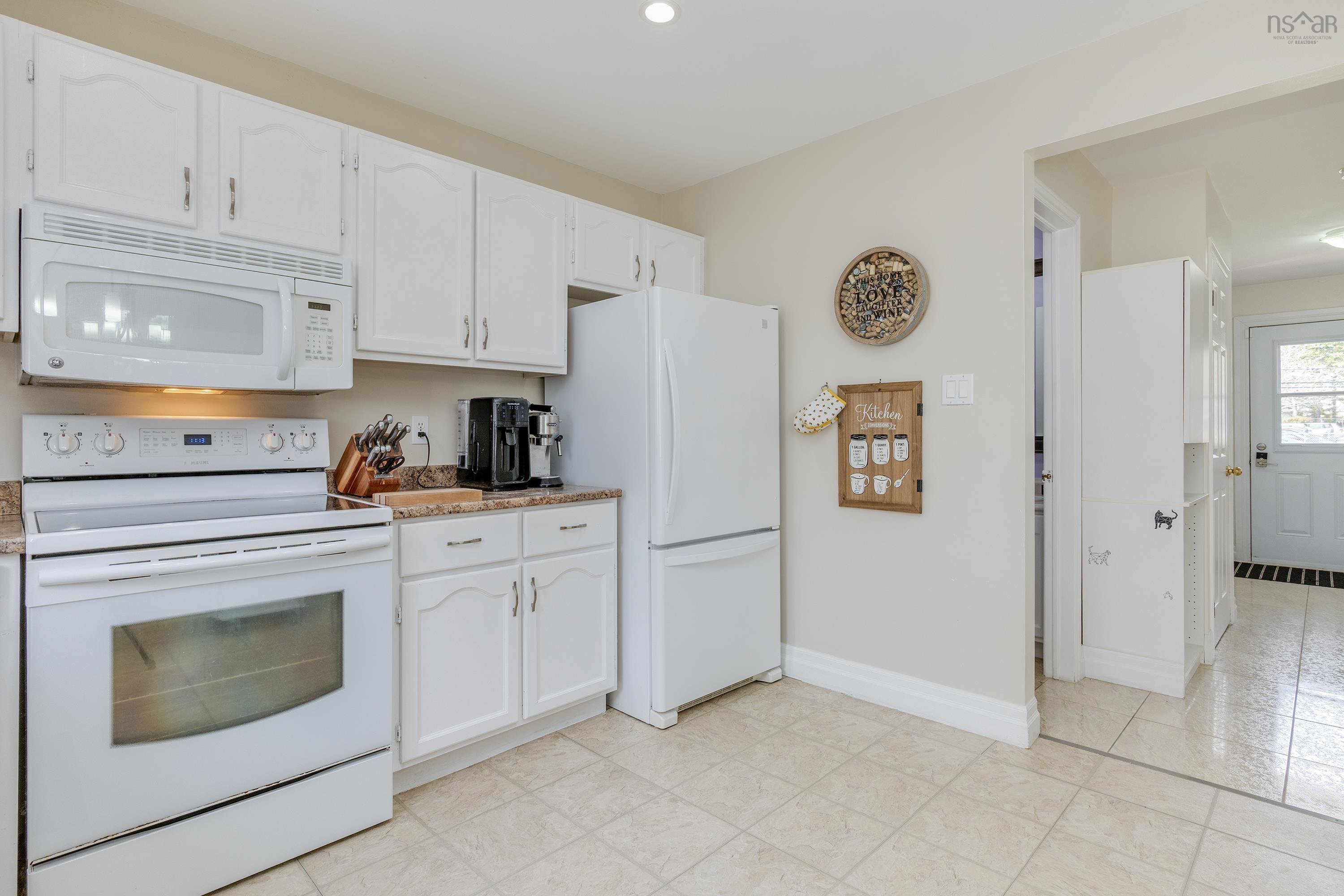 View image 12