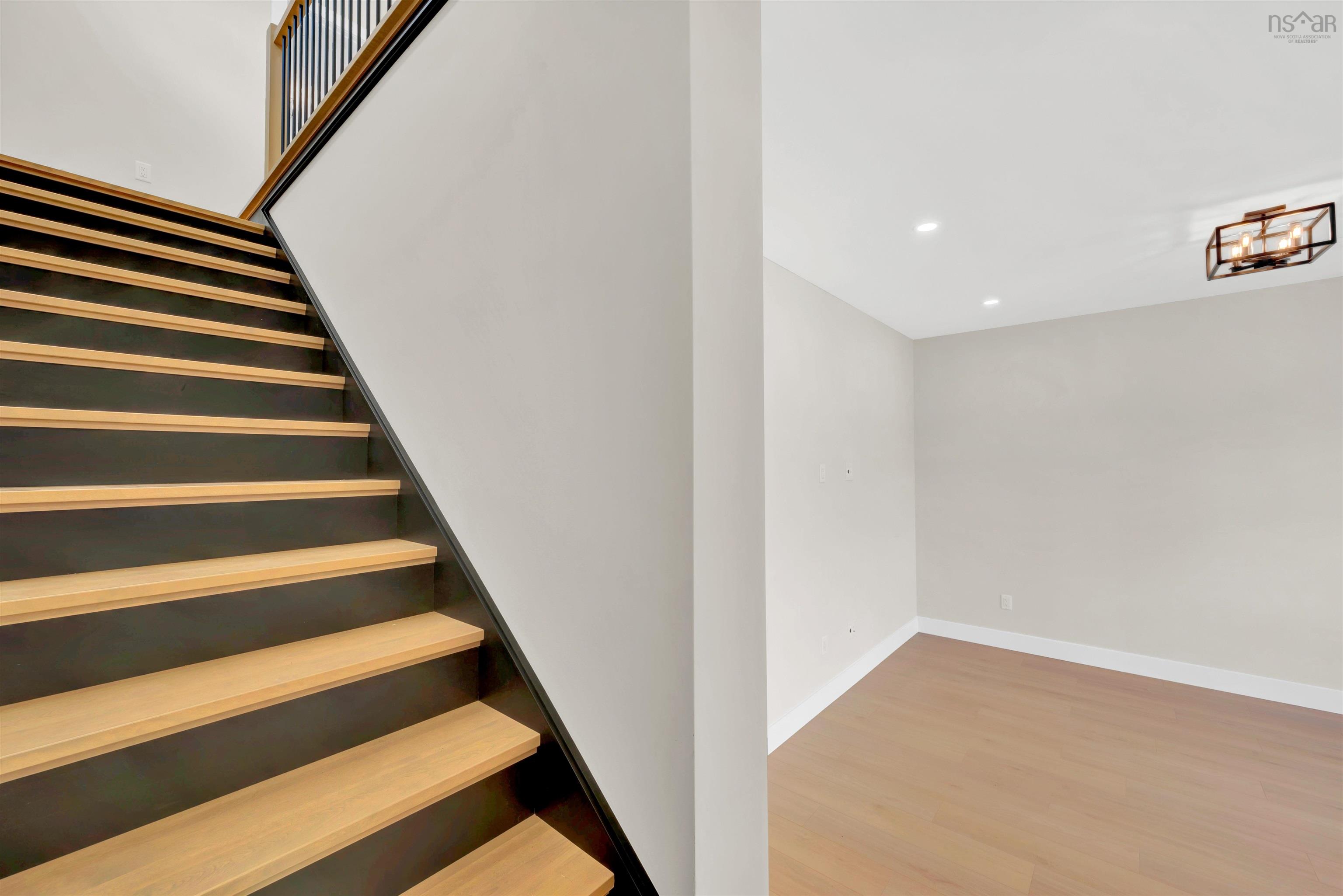 View image 19