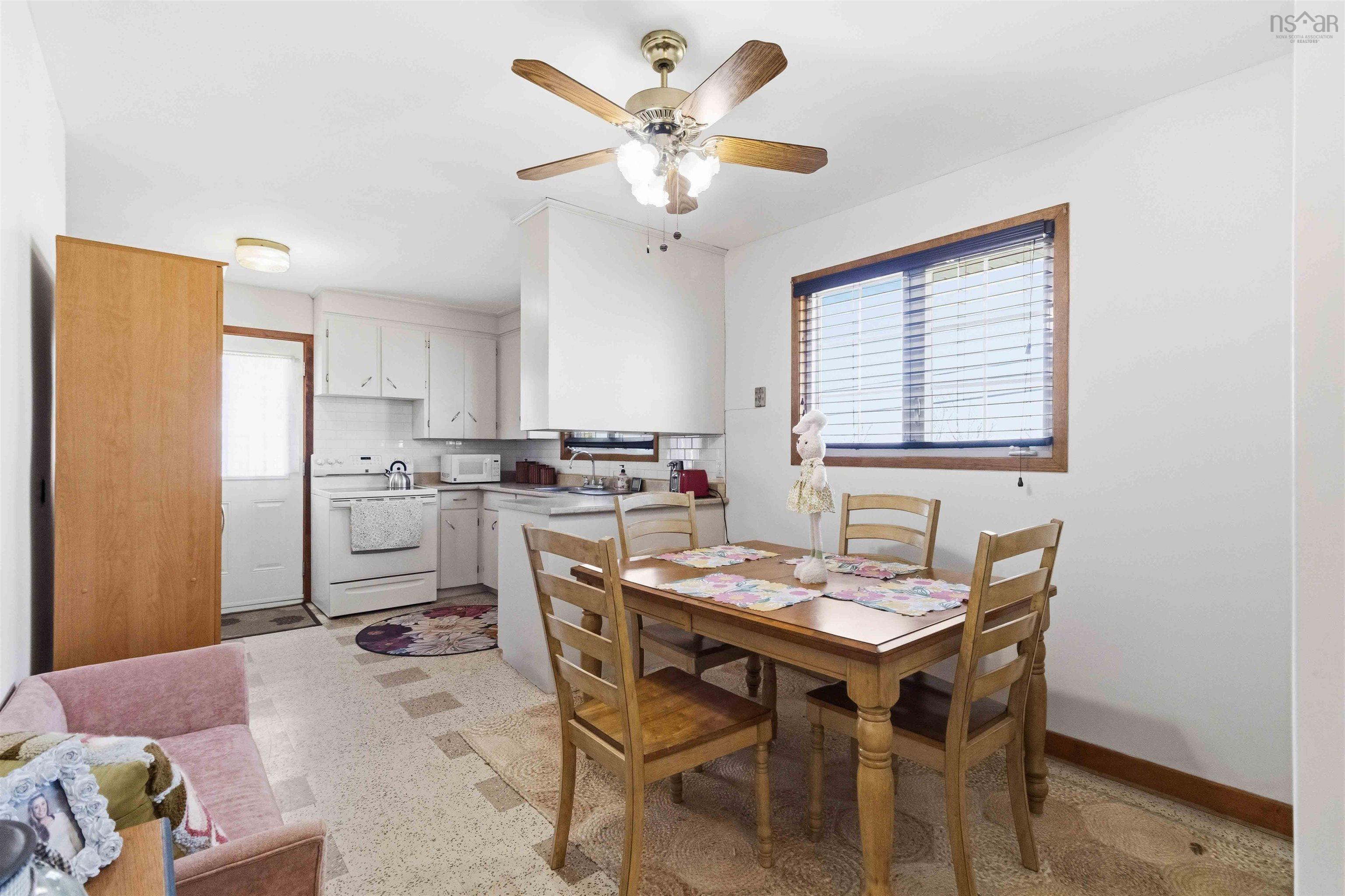 View image 10