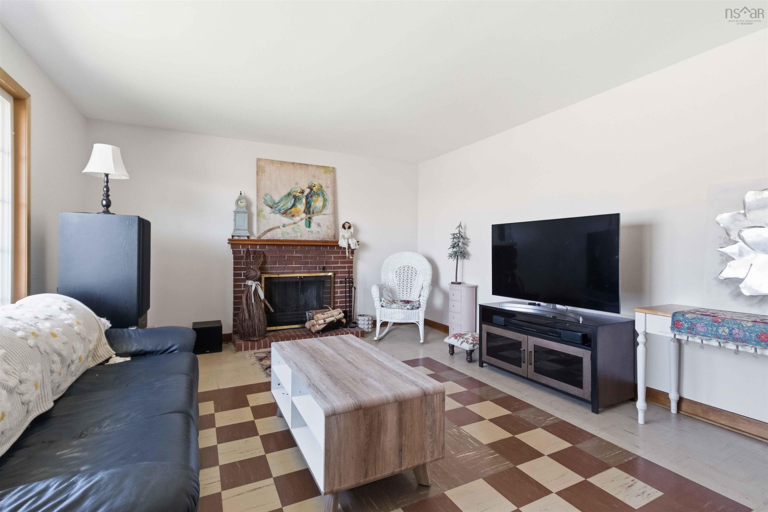 View image 6