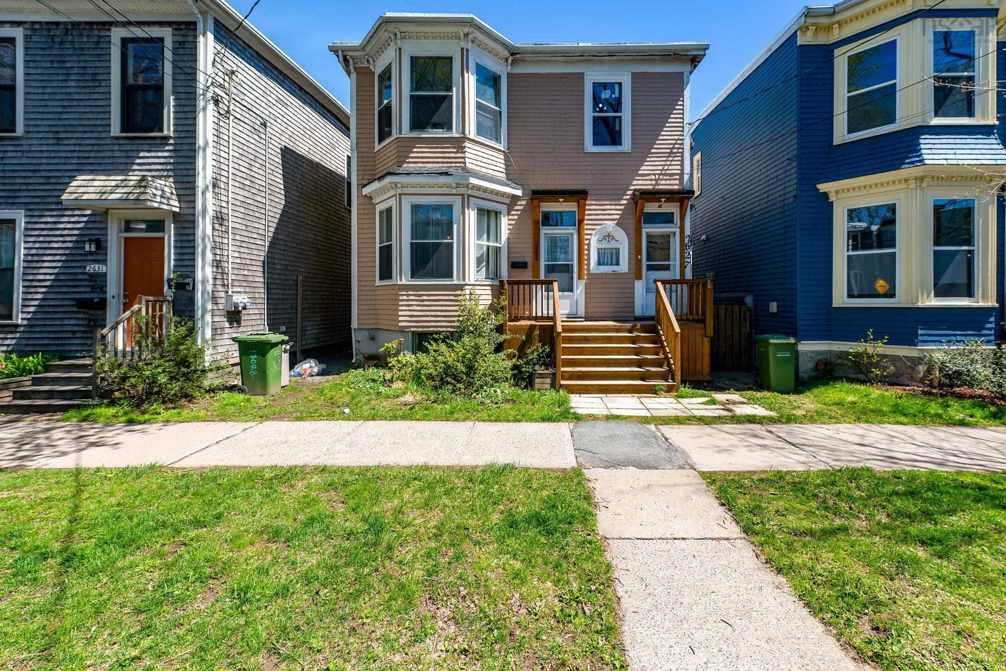 Thumbnail image for 2627/2629 Fuller Terrace MLS<sup>®</sup> 202611246