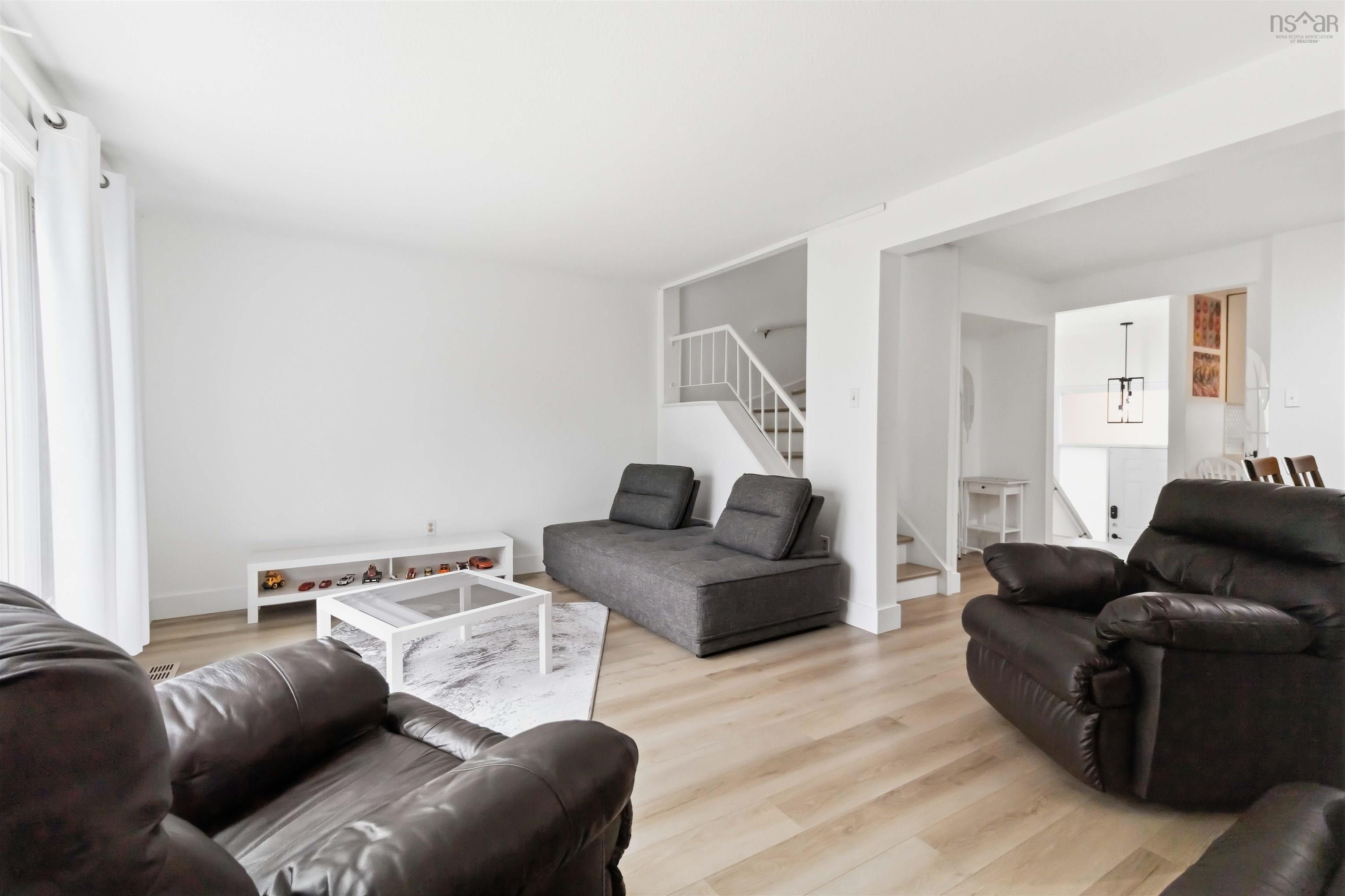 View image 8