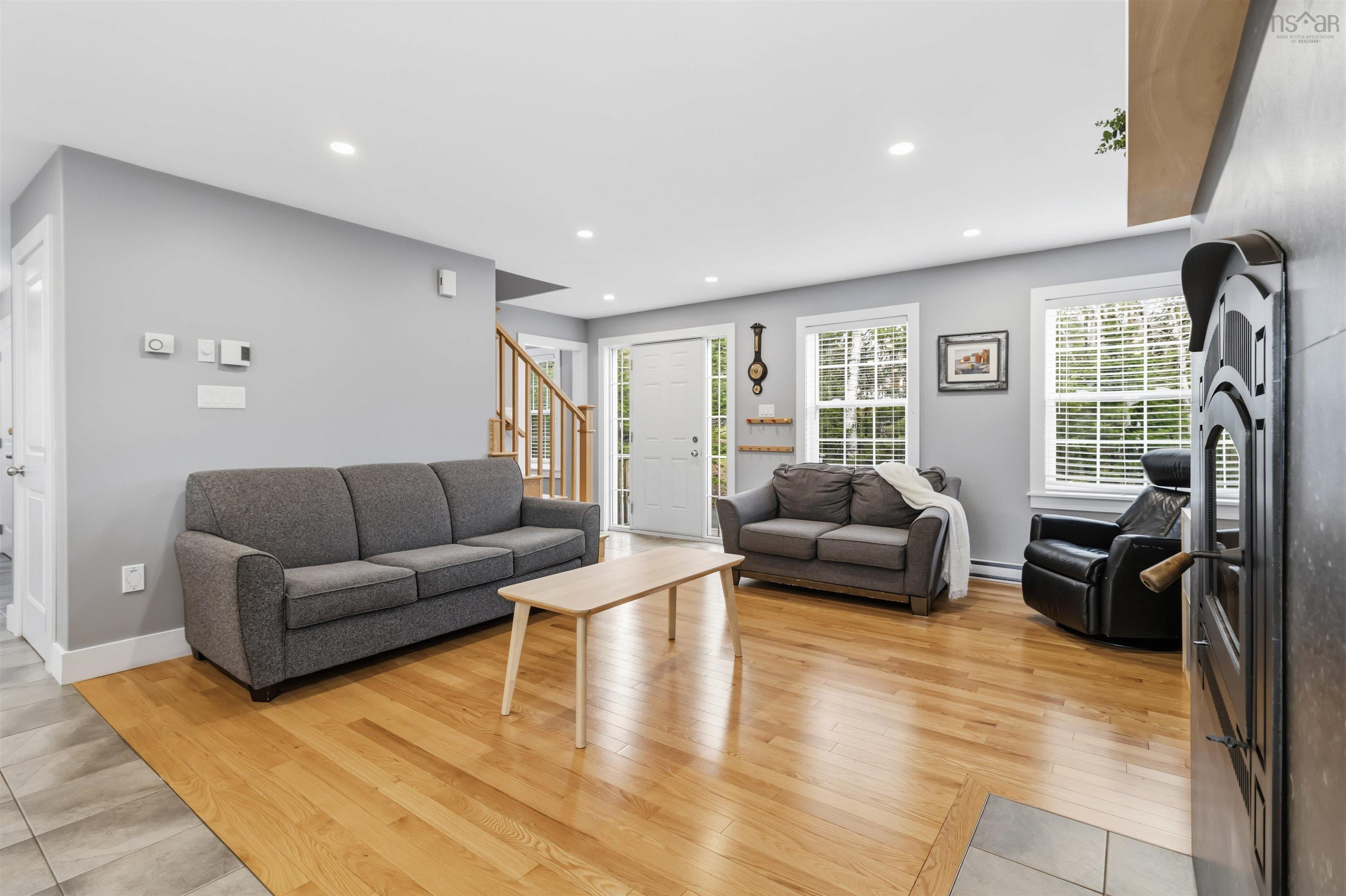 View image 8