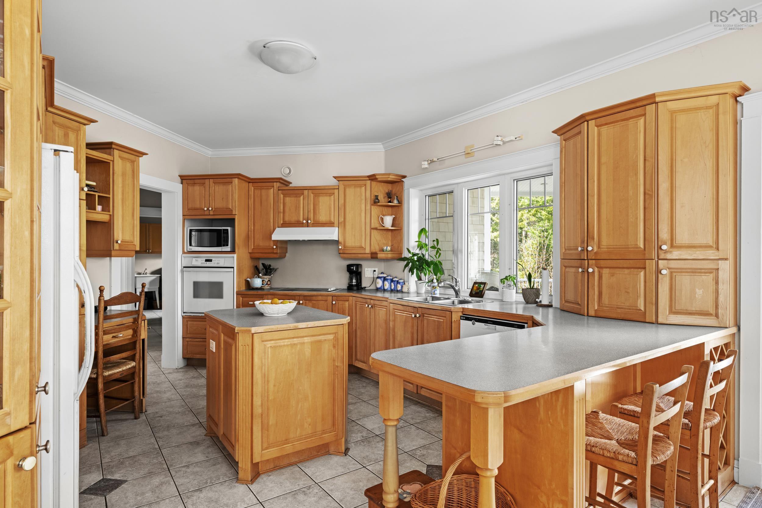 View image 16