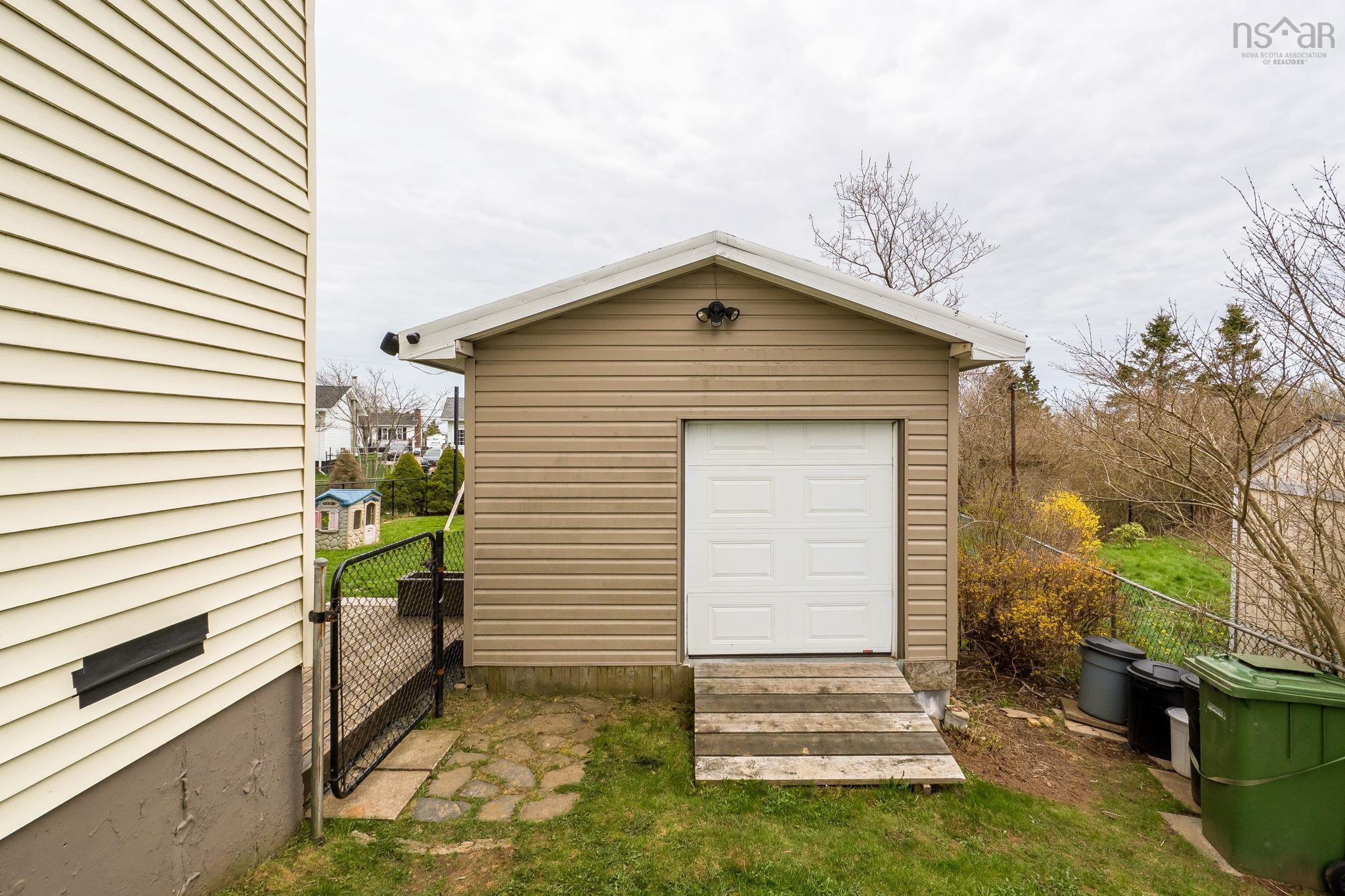 View image 33