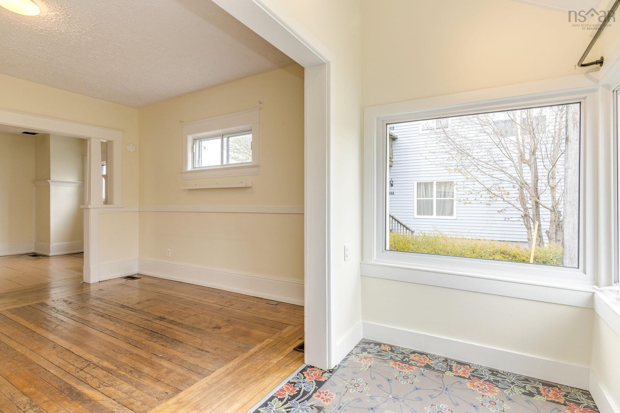 View image 17