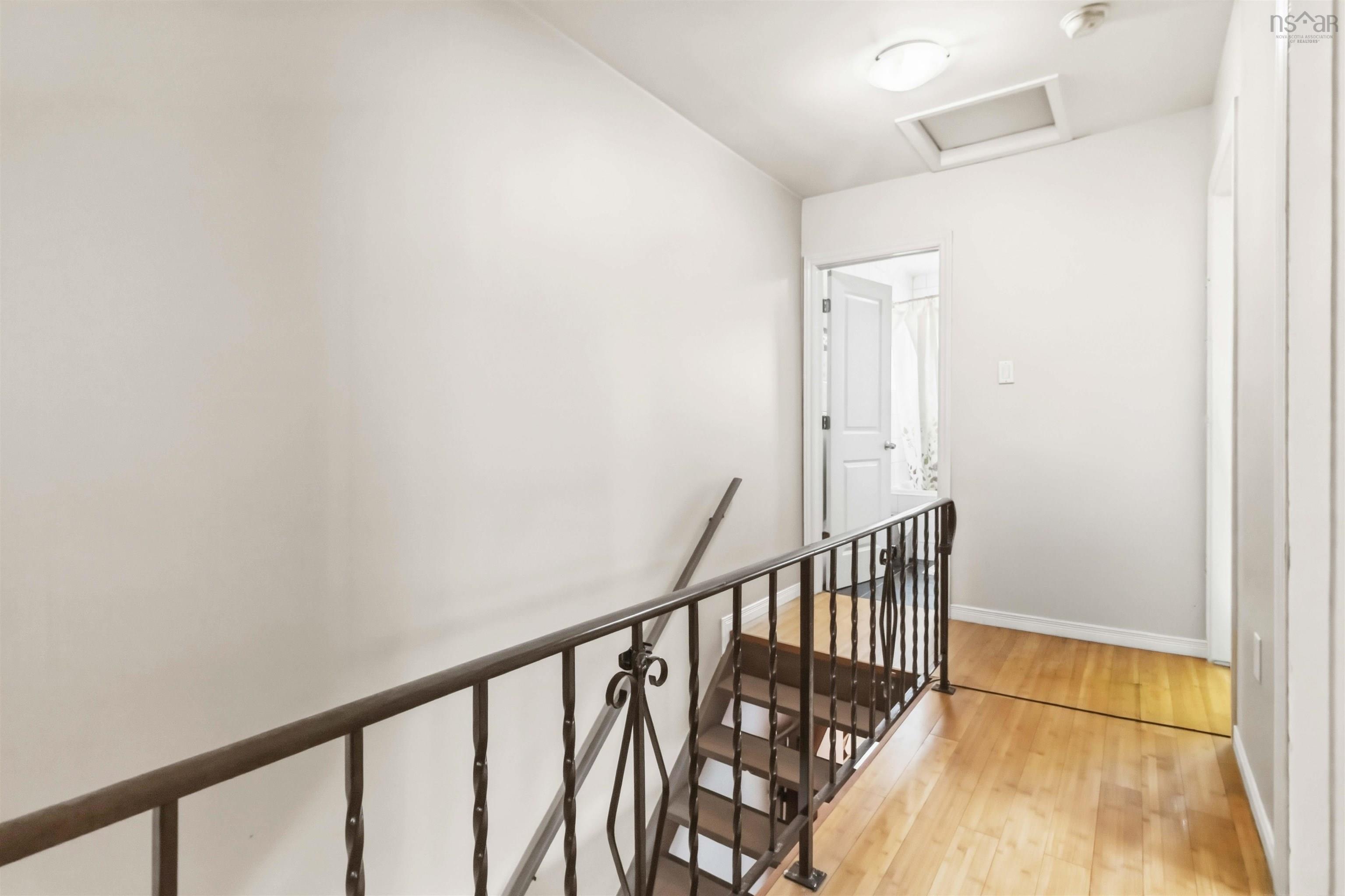 View image 11