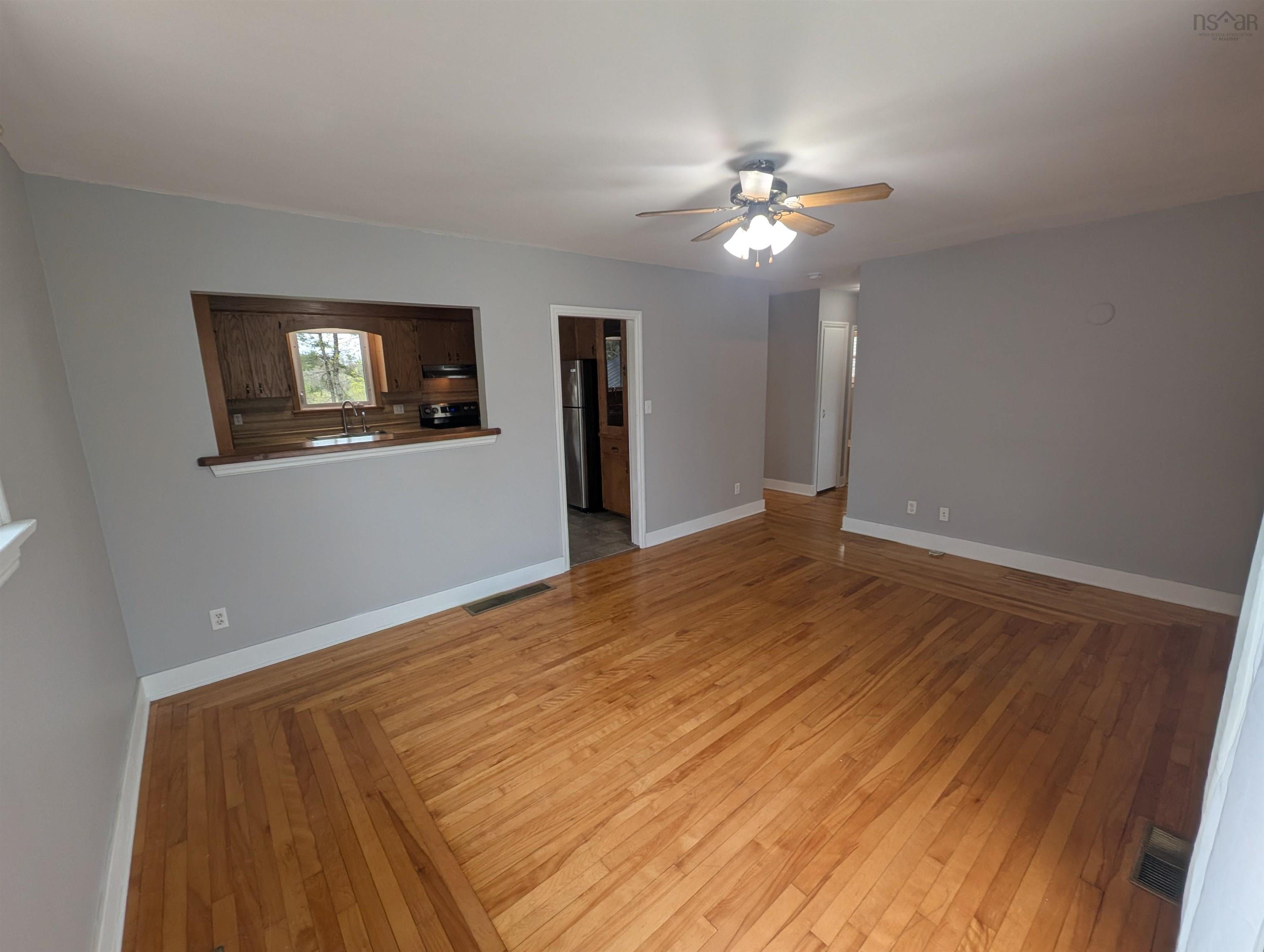 View image 12