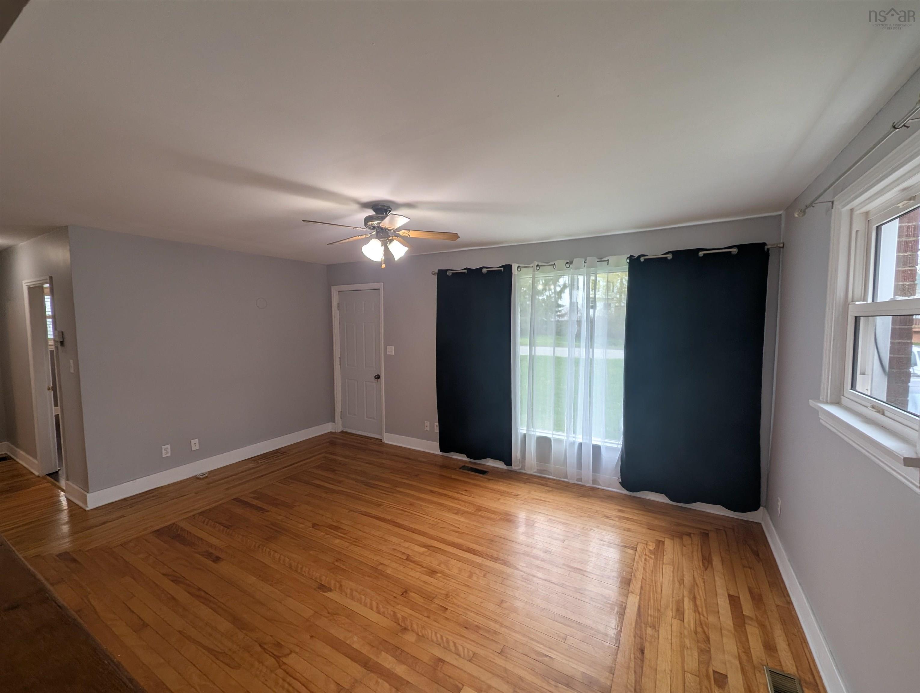 View image 14