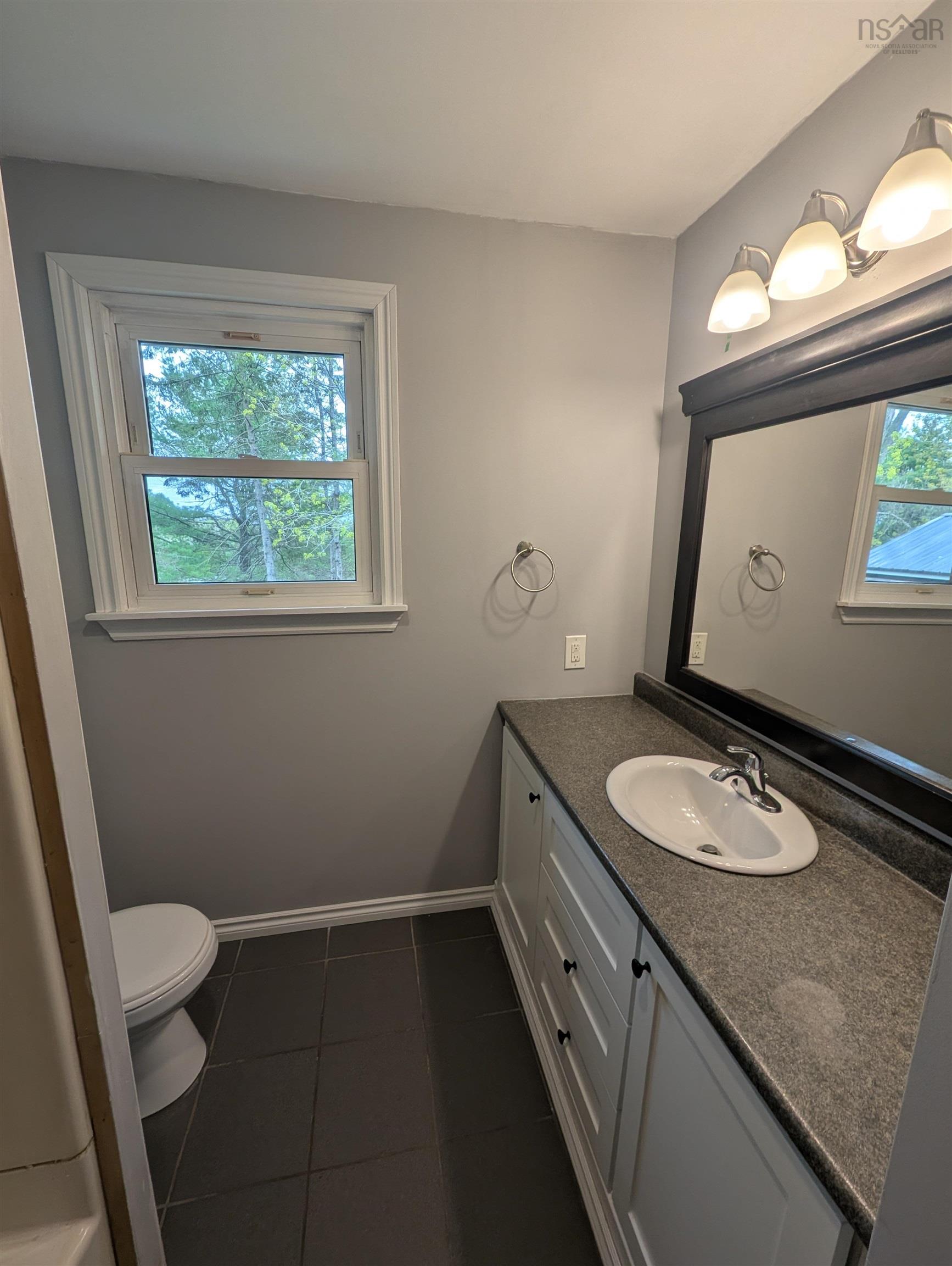 View image 18
