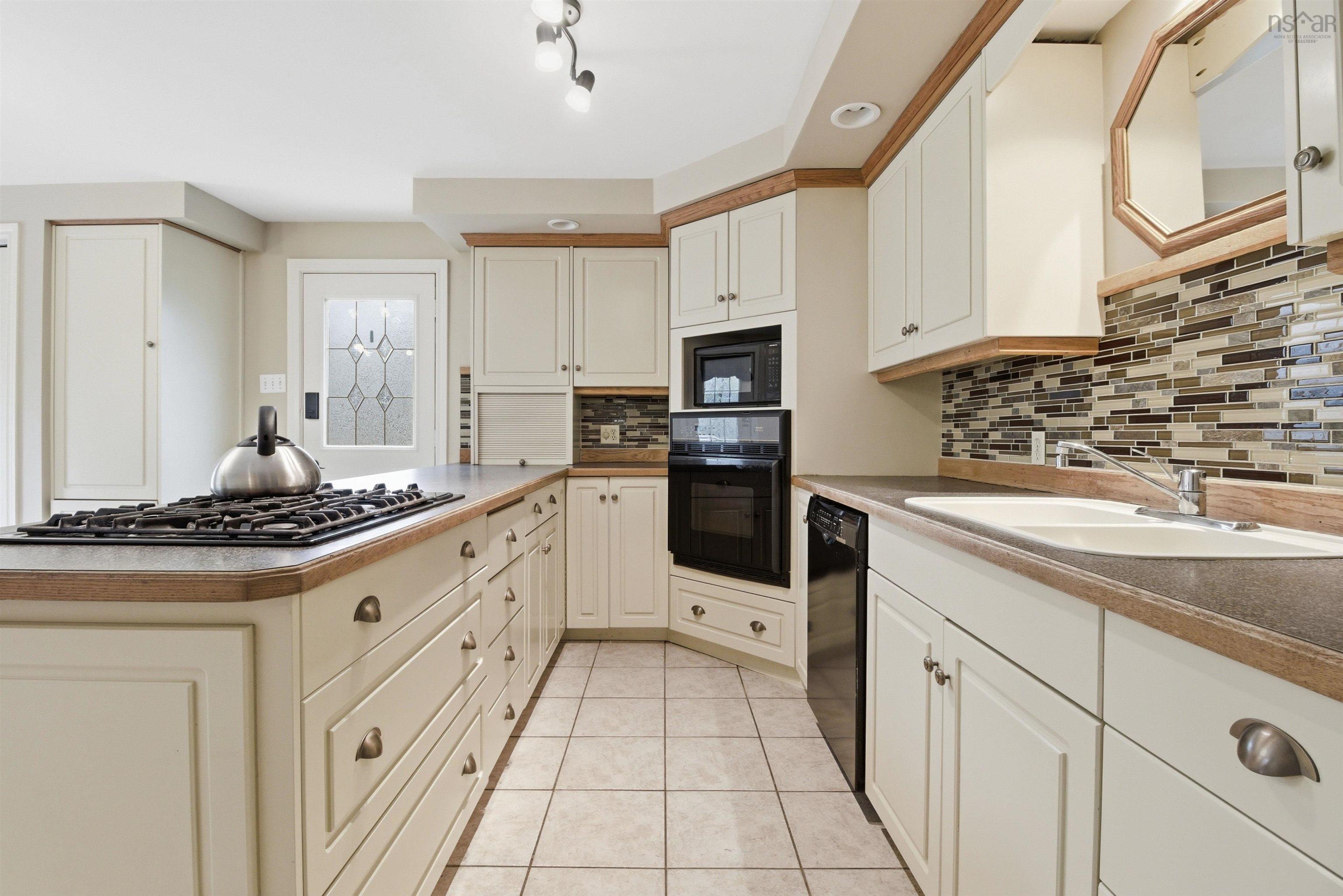 View image 15
