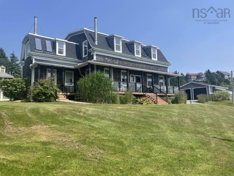 Thumbnail image for 2629 Crowell Road MLS<sup>®</sup> 202611383