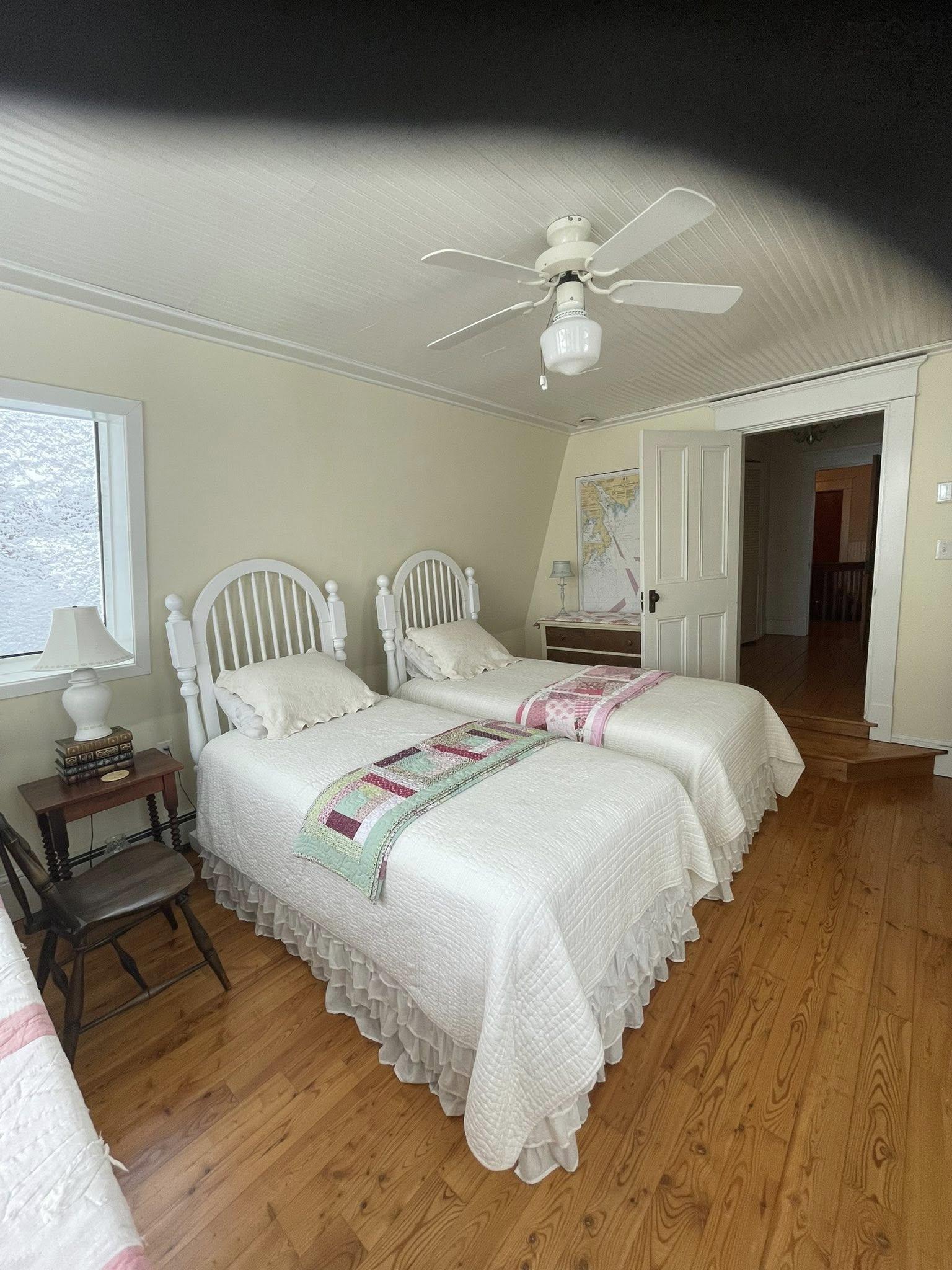 View image 19