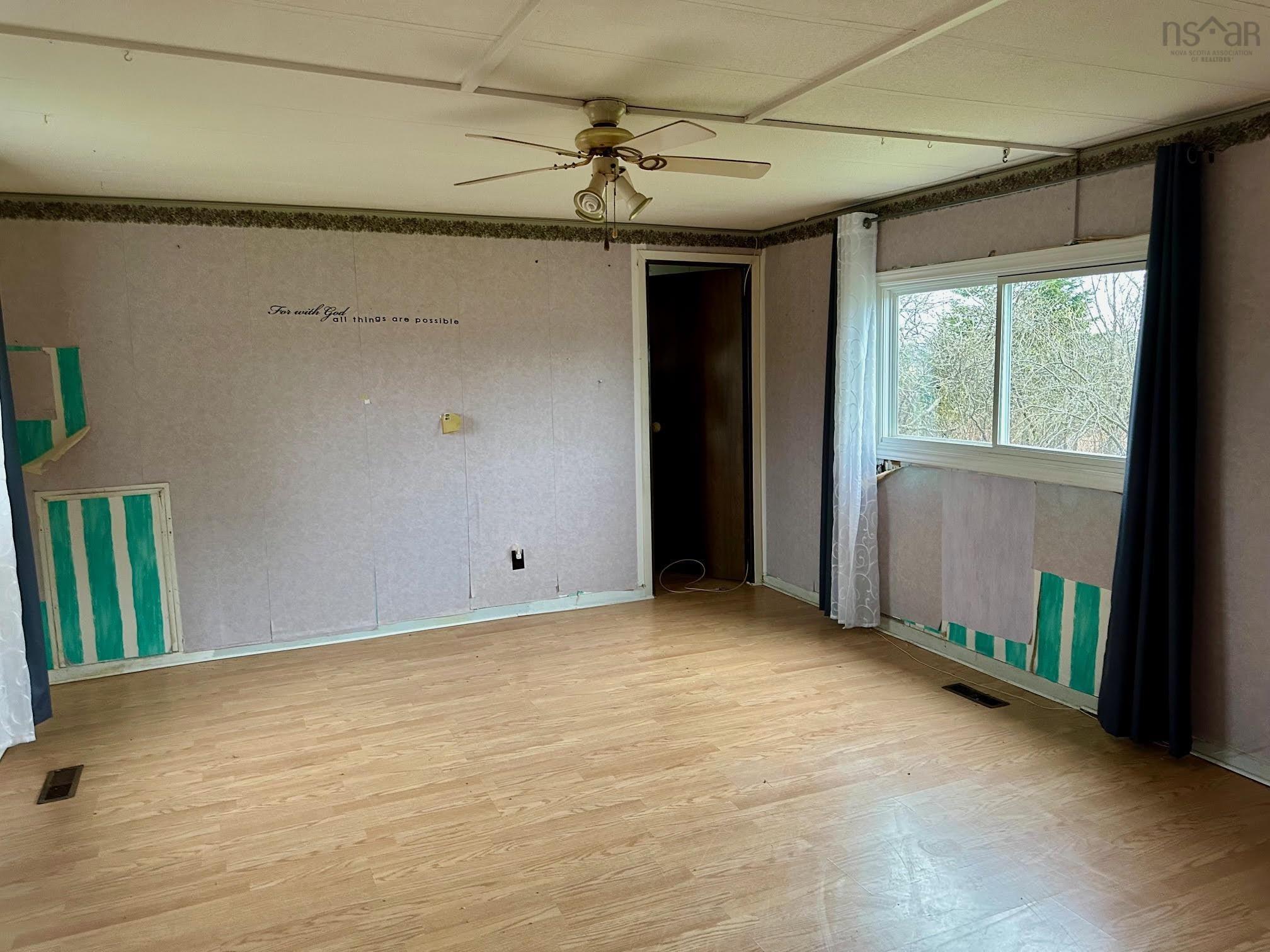 View image 19