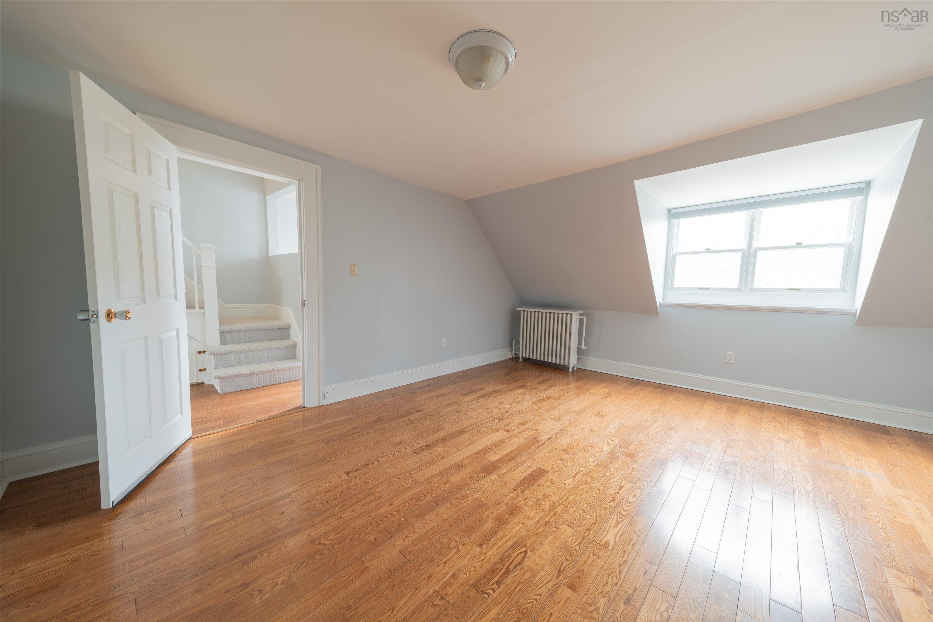 View image 25