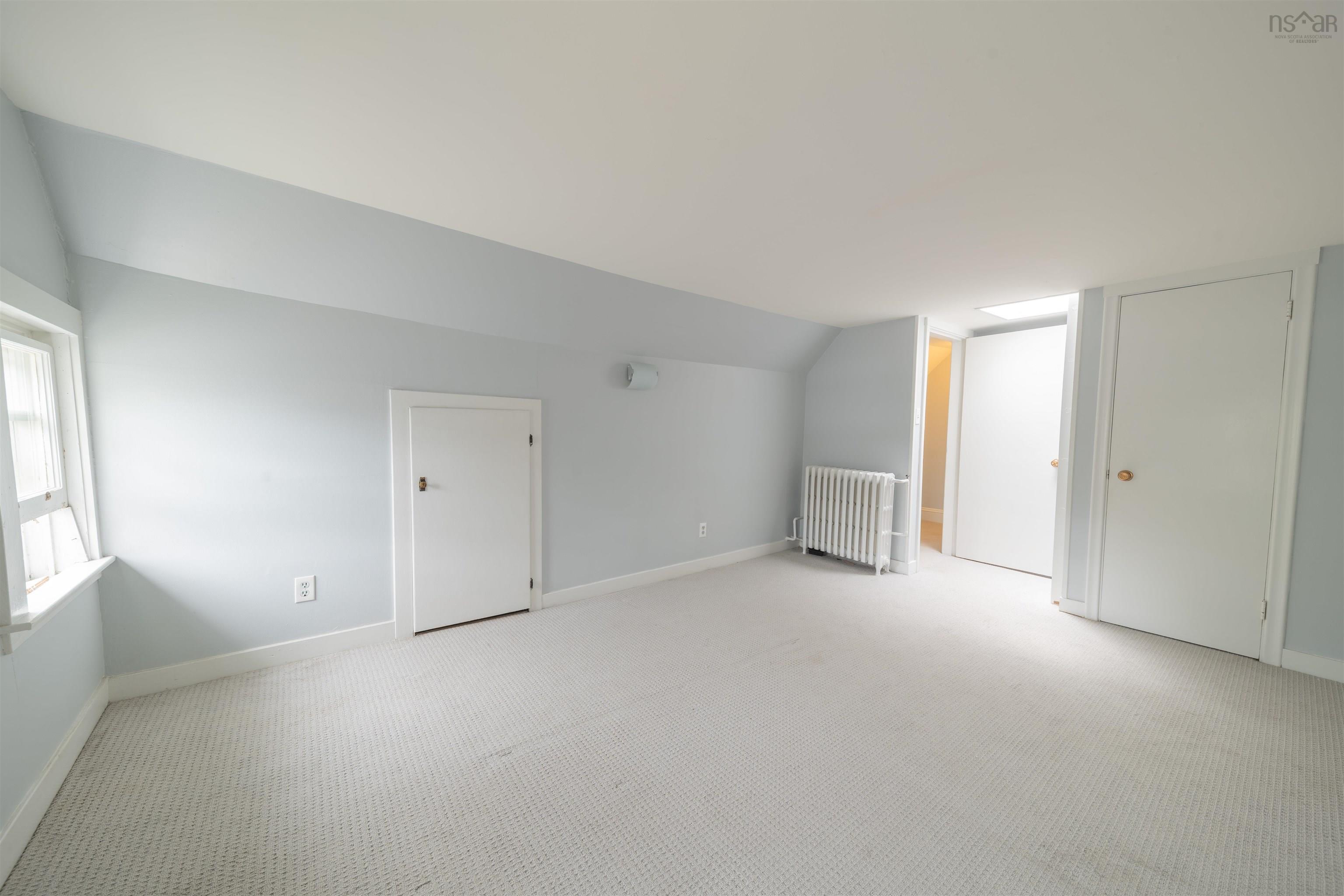 View image 32