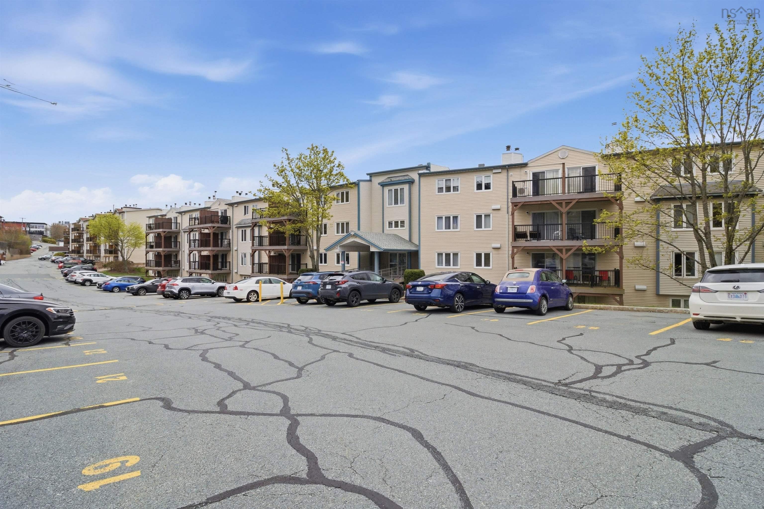 Thumbnail image for 117 3700 John Parr Drive MLS<sup>®</sup> 202611416