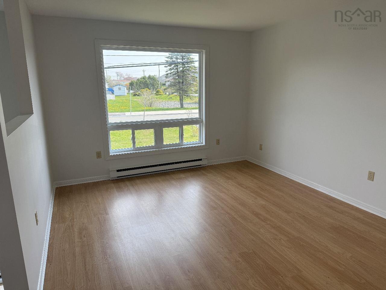 View image 18