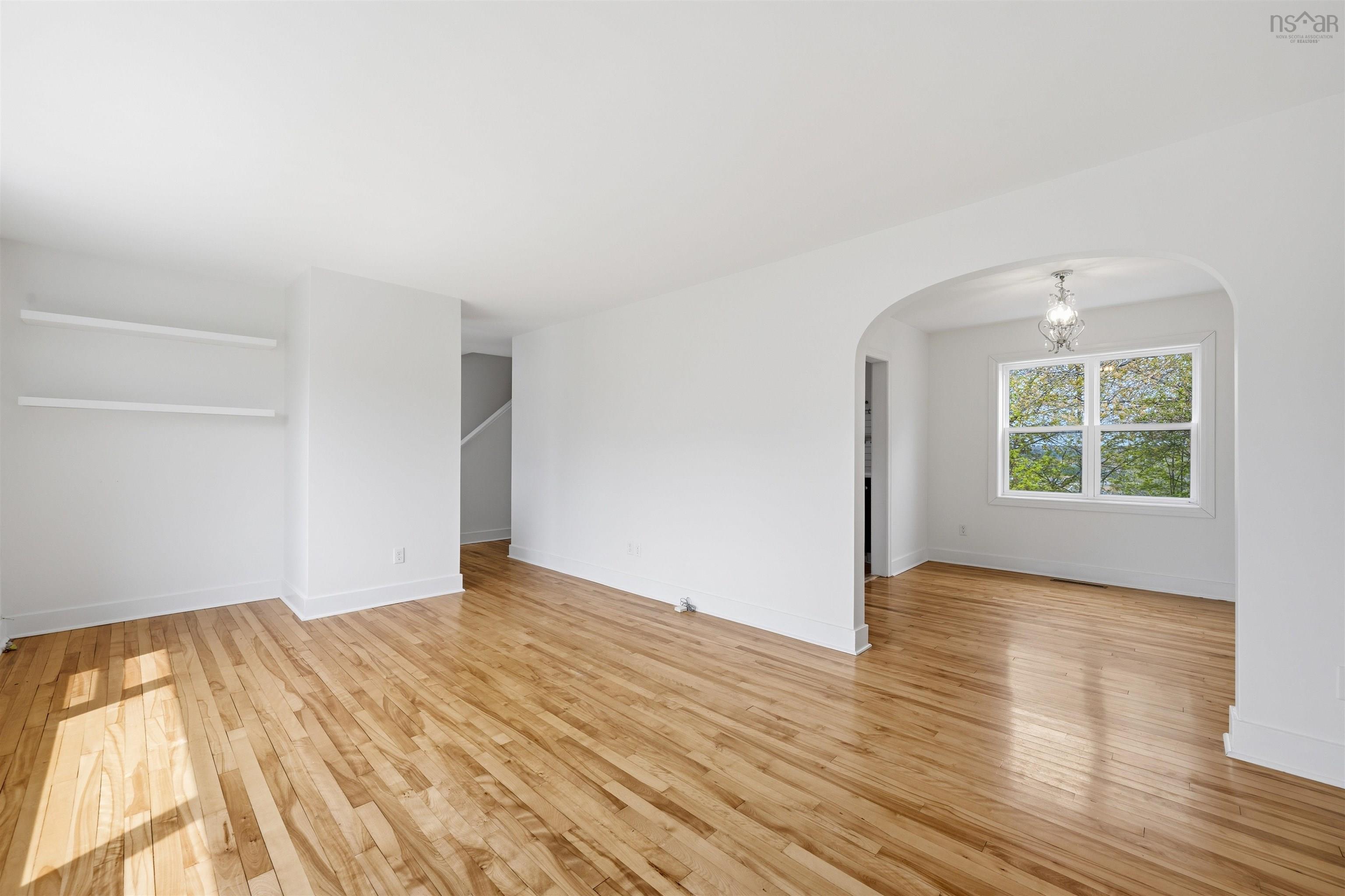 View image 11