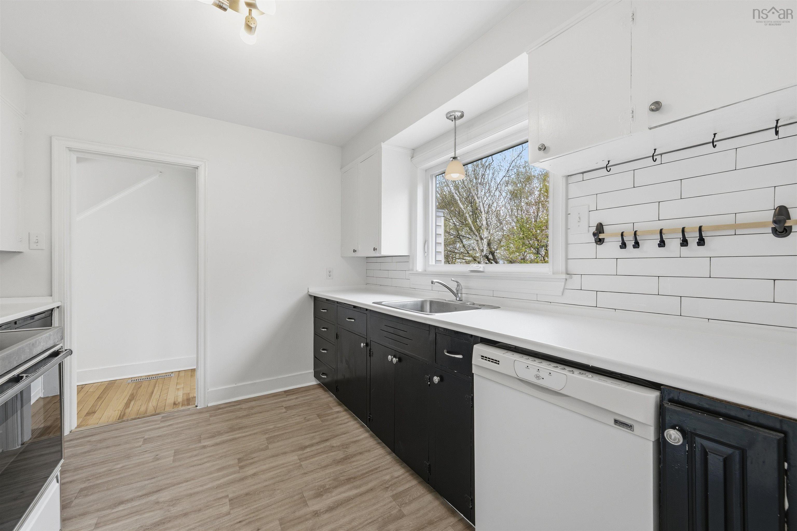 View image 17