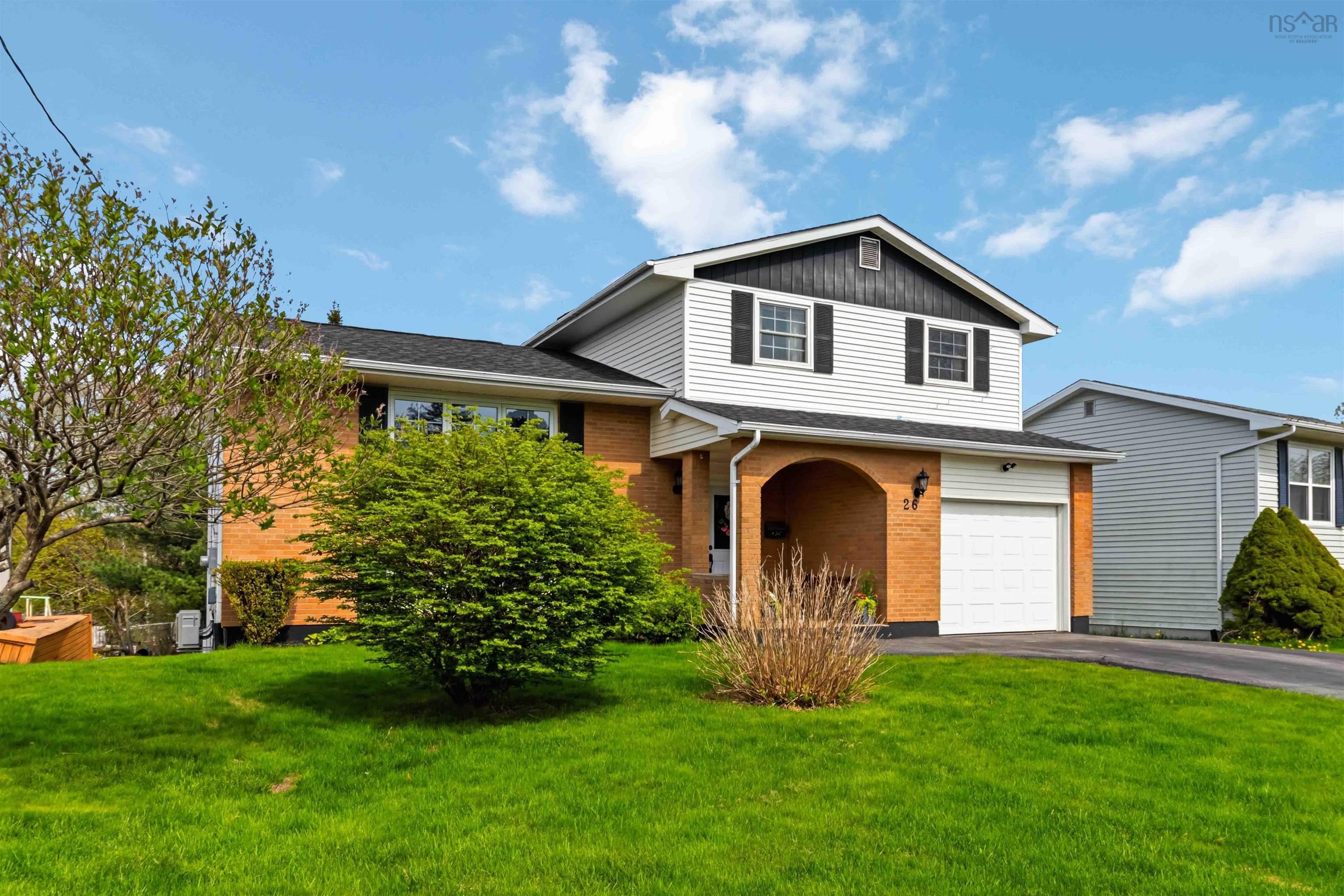 Thumbnail image for 26 Pondicherry Crescent MLS<sup>®</sup> 202611447