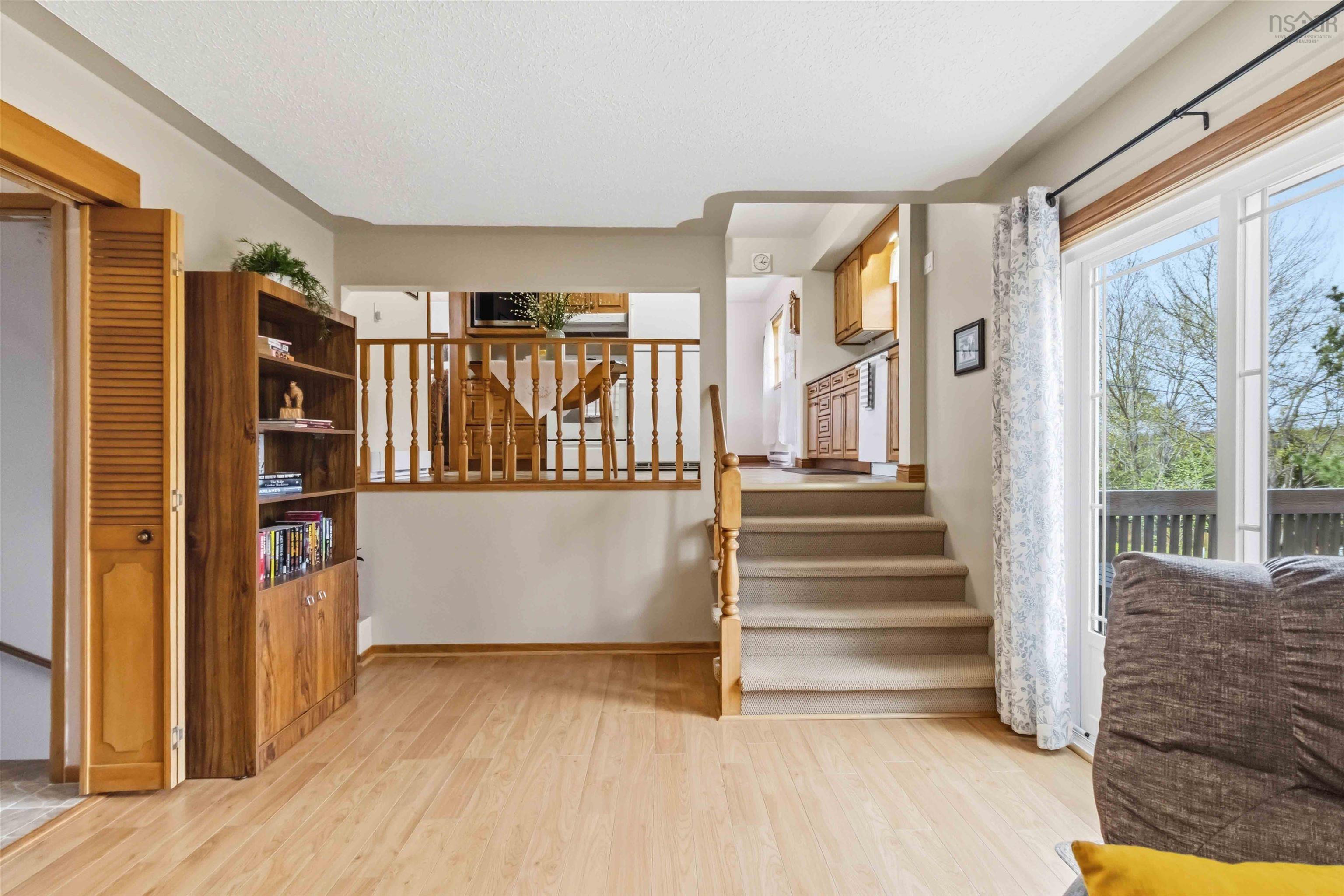 View image 11