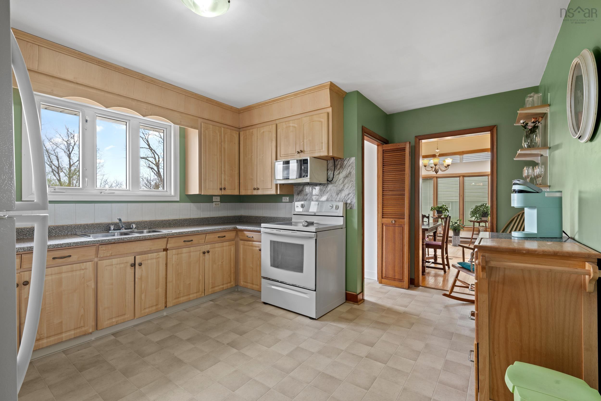 View image 15