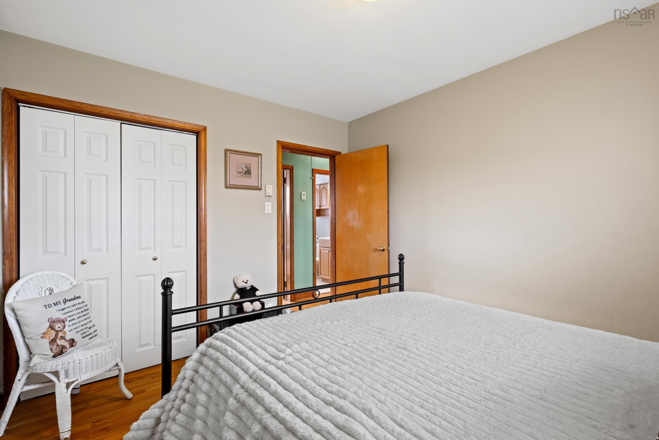 View image 19