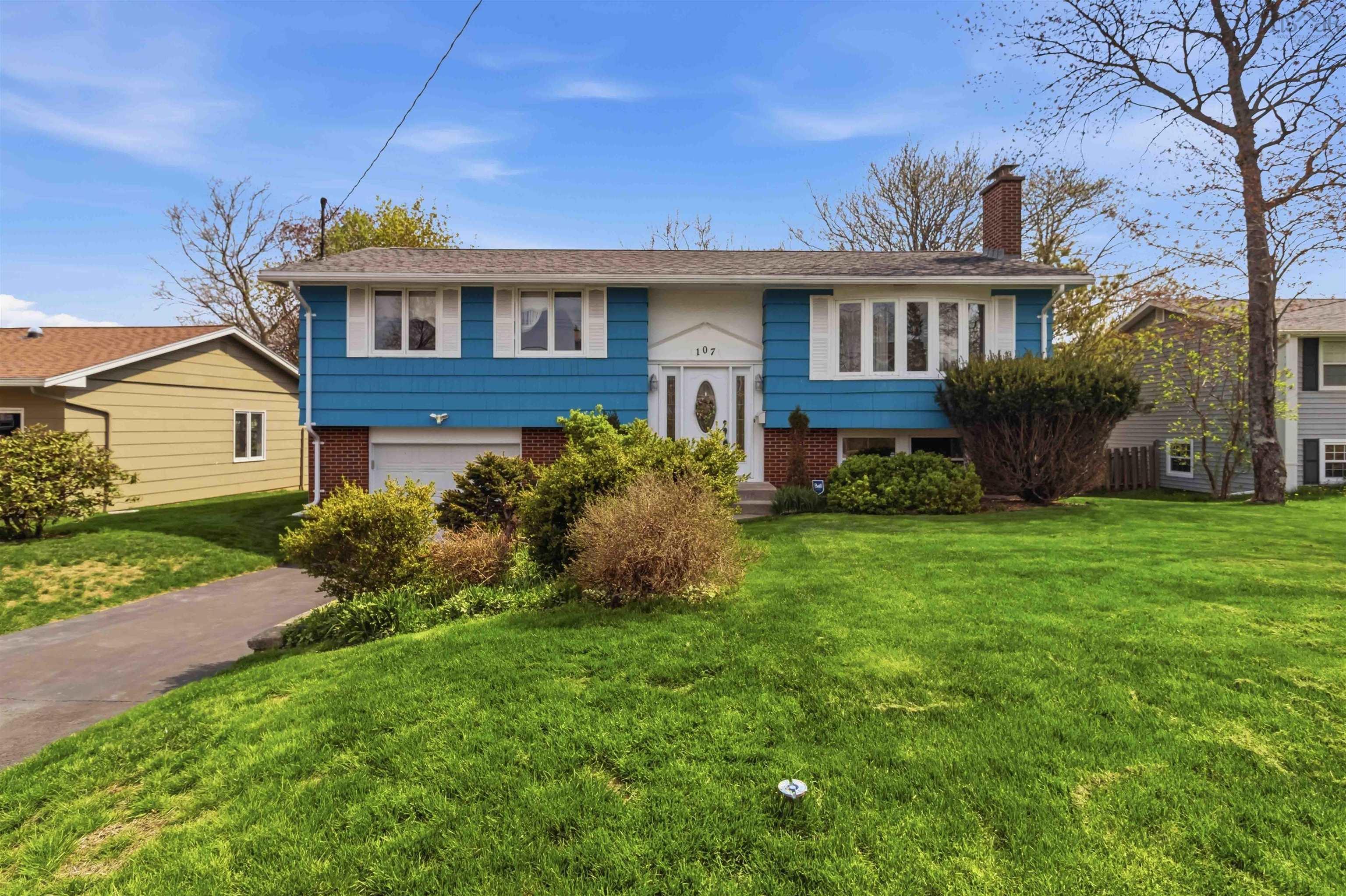 Thumbnail image for 107 Flamingo Drive MLS<sup>®</sup> 202611477