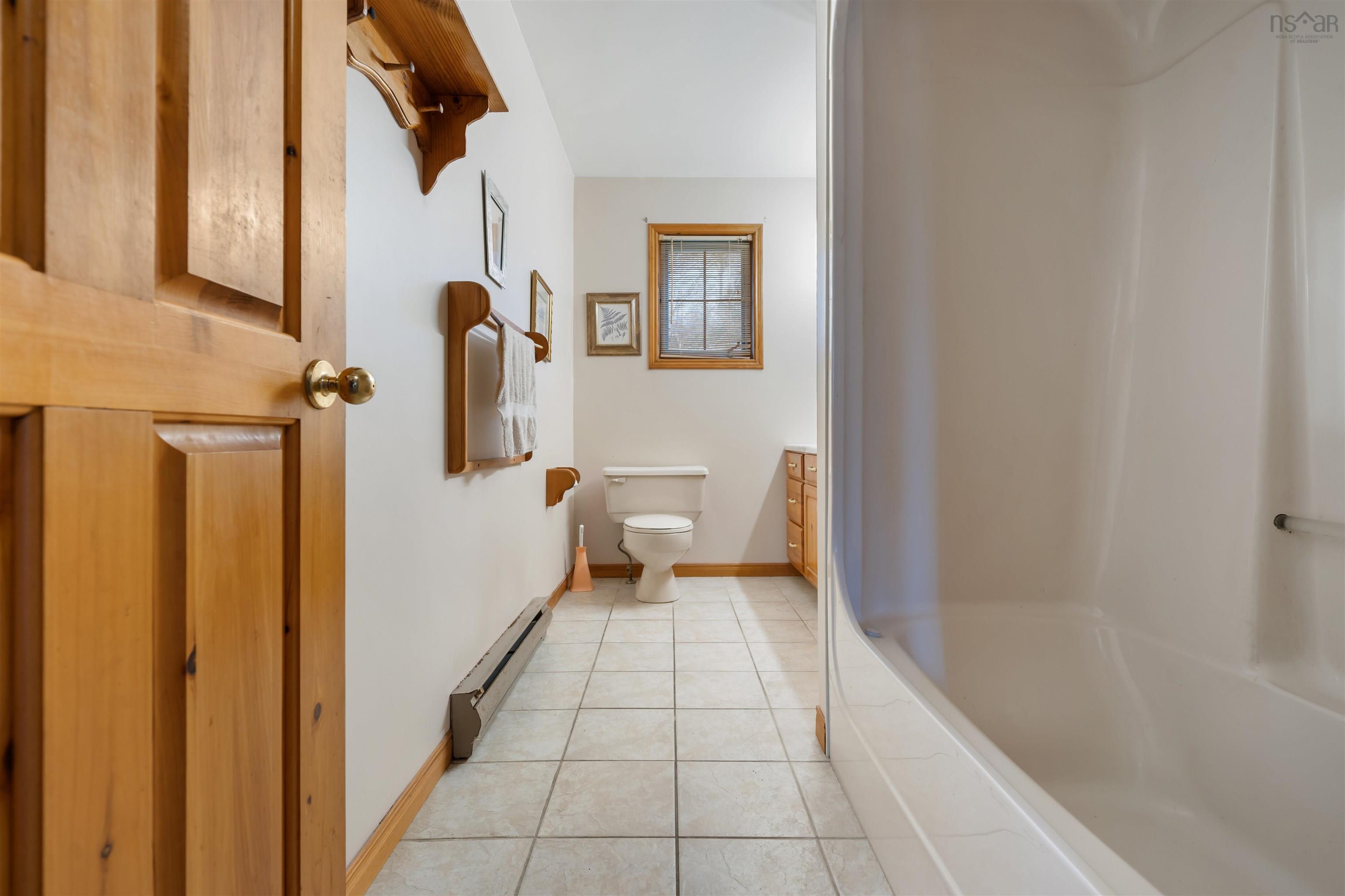 View image 18