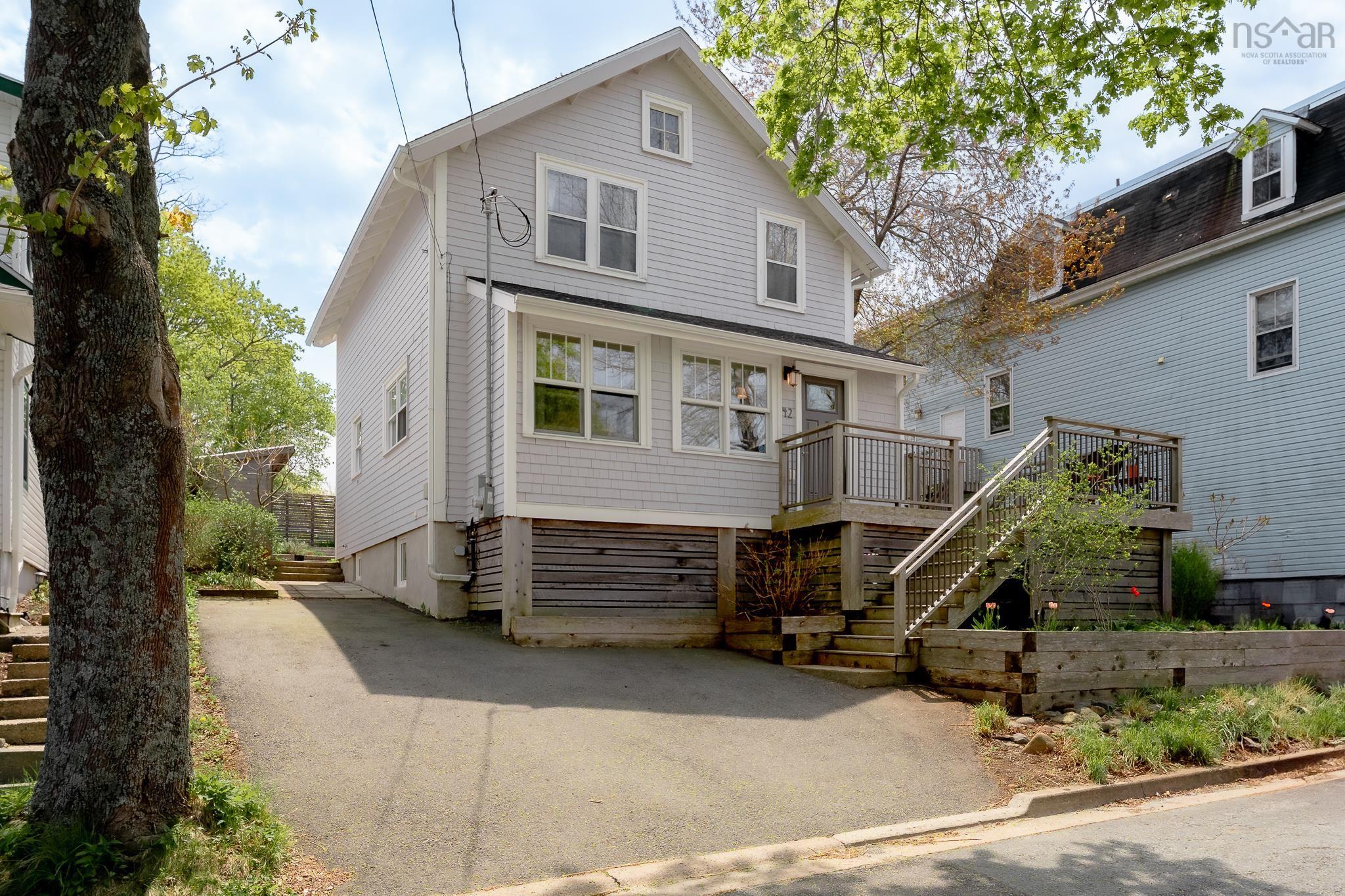 Thumbnail image for 42 Church Street Street MLS<sup>®</sup> 202611487
