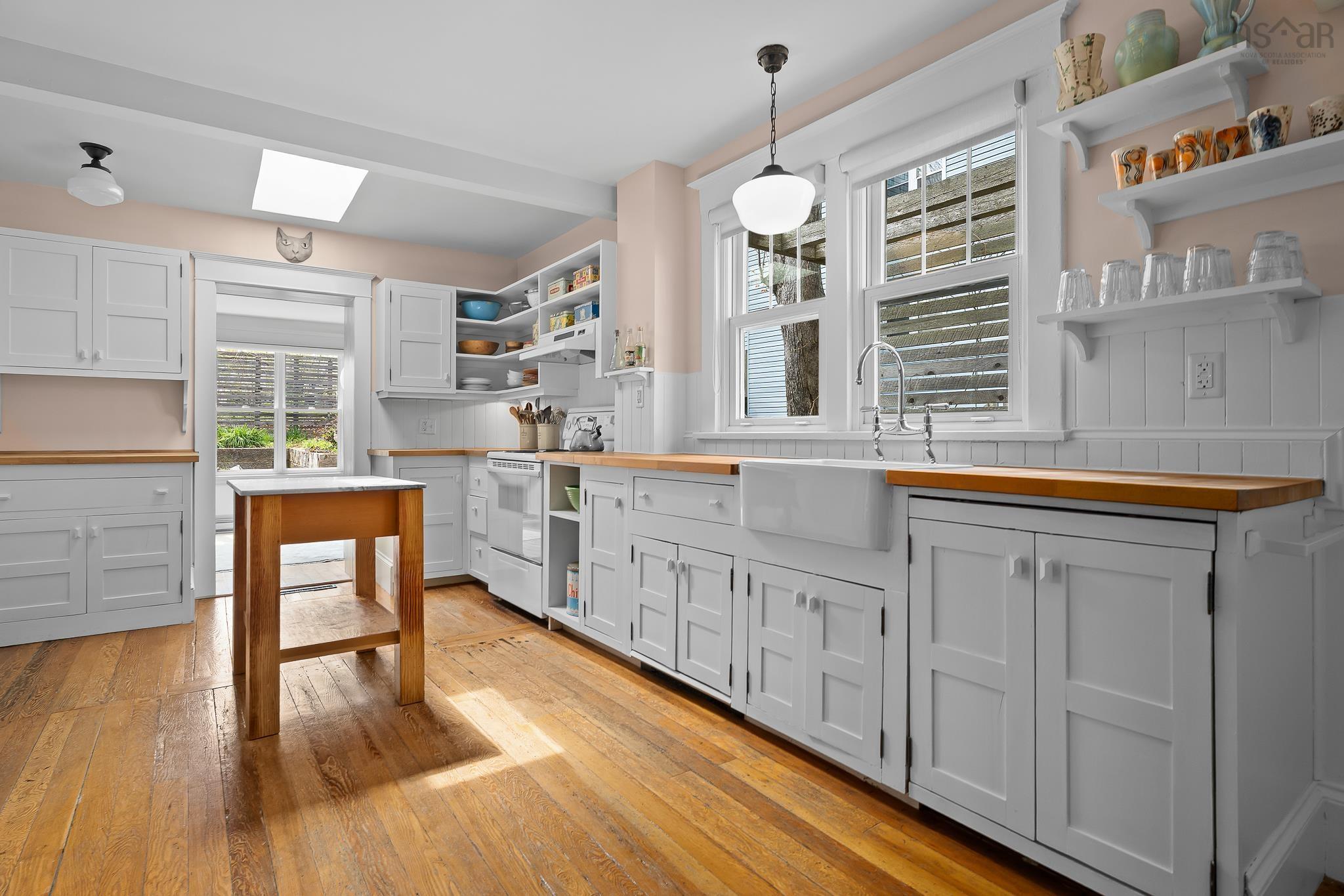 View image 10