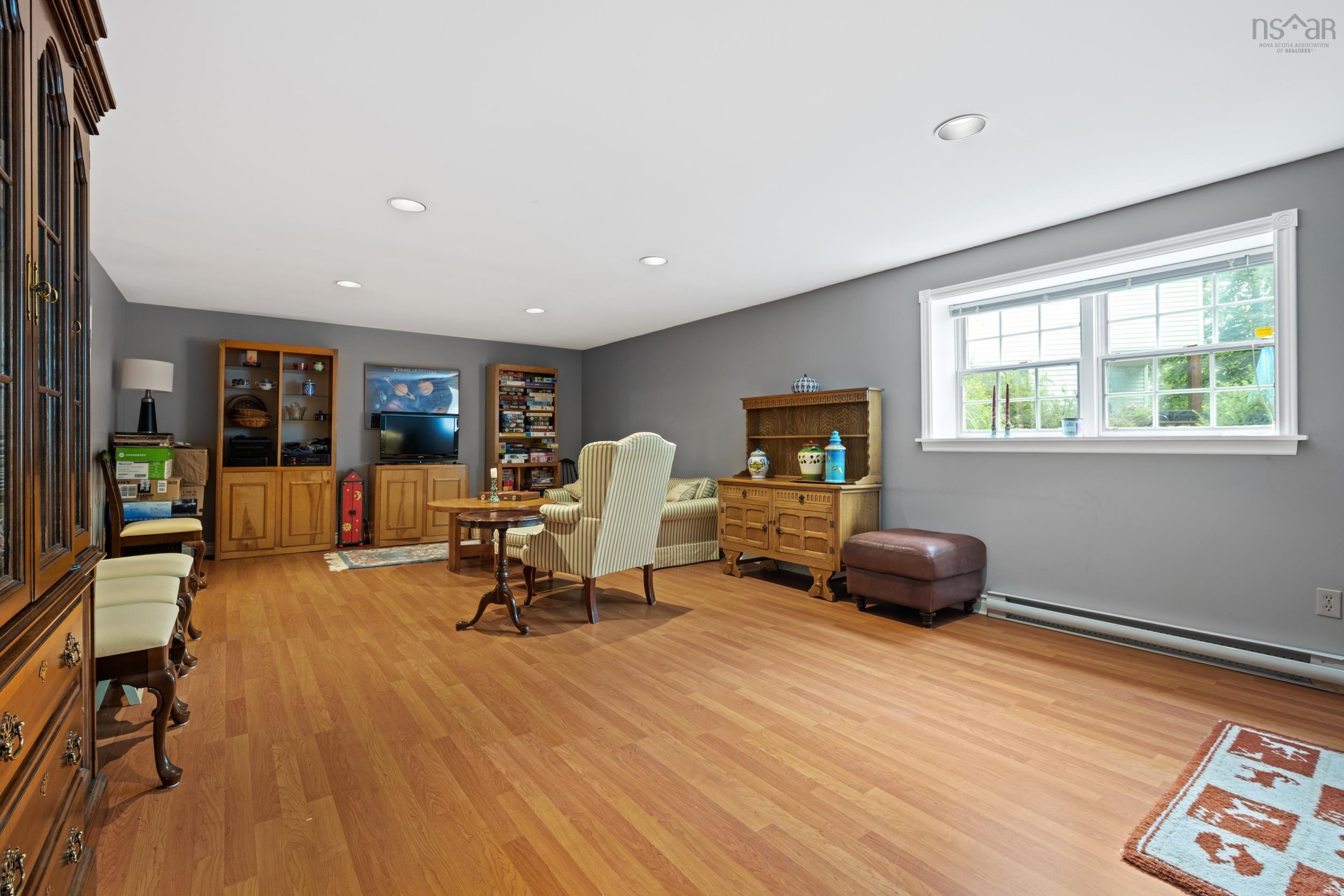 View image 40
